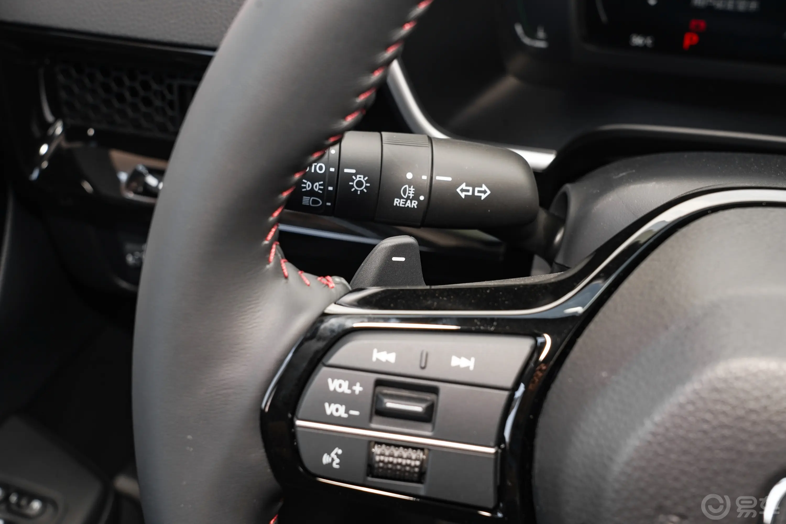 本田CR-V混动 2.0L 两驱智耀版换挡拨片