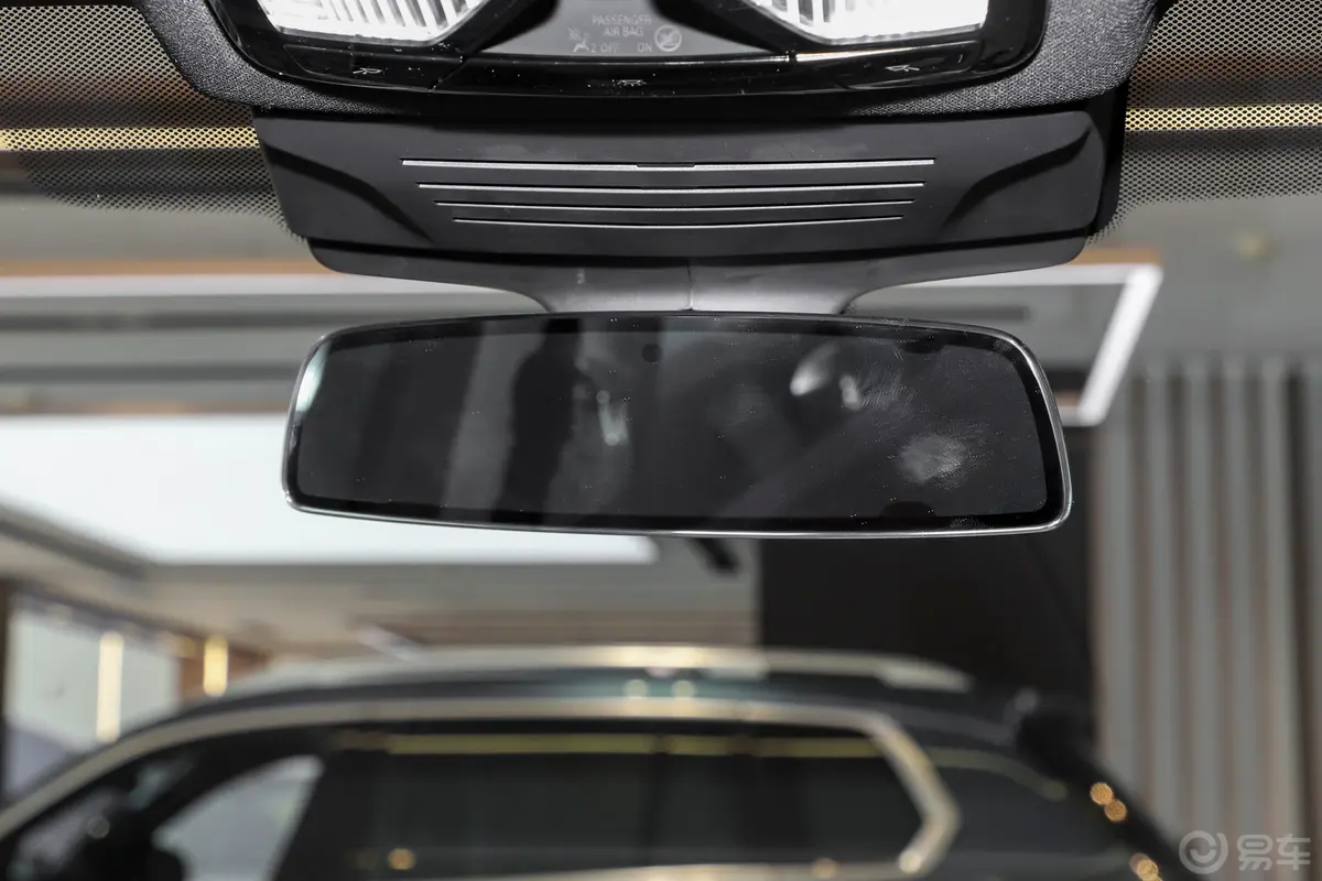 宝马X6改款 xDrive40i 尊享型 M运动套装内后视镜