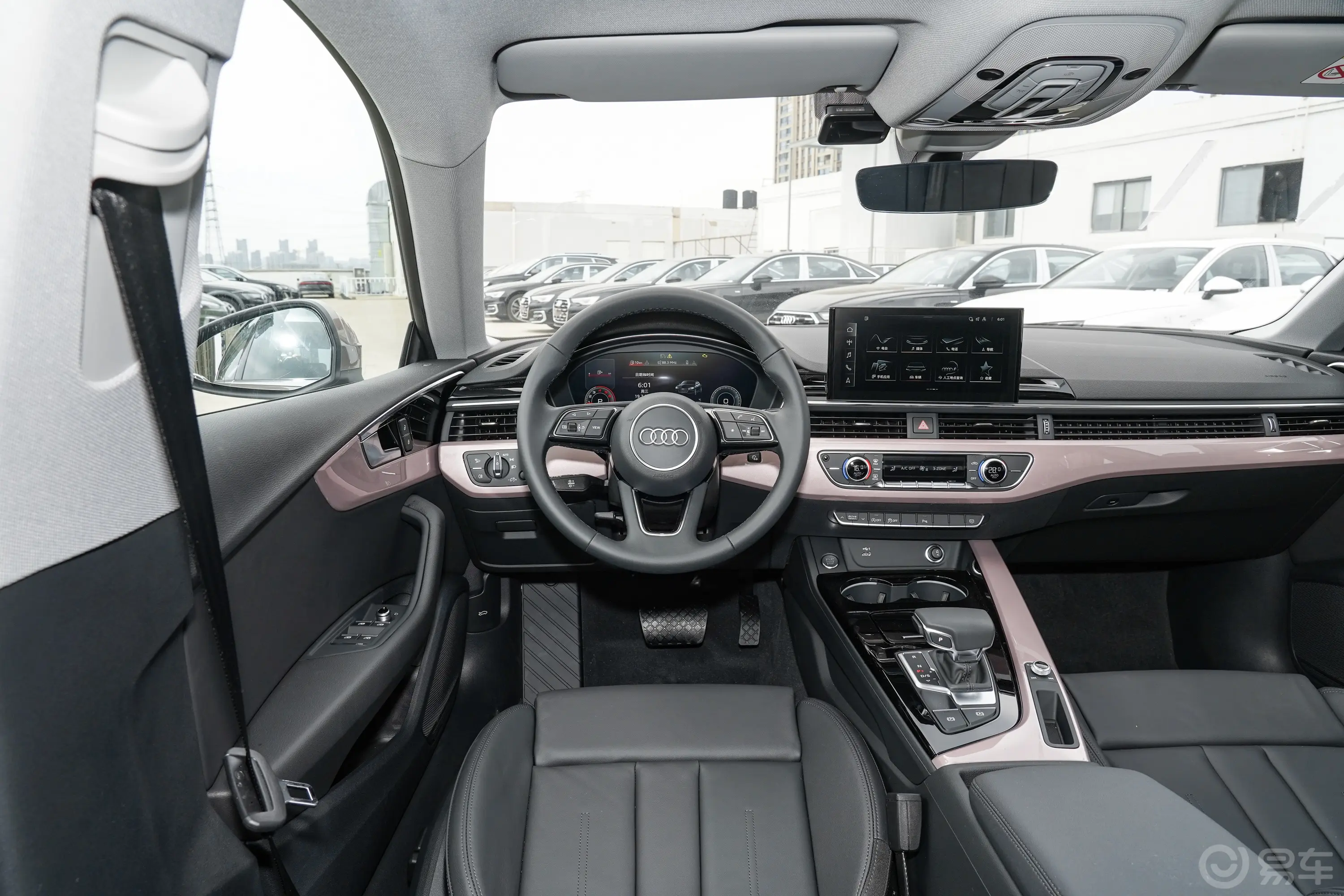 奥迪A5Sportback 40 TFSI 致臻幻彩限量版驾驶位区域