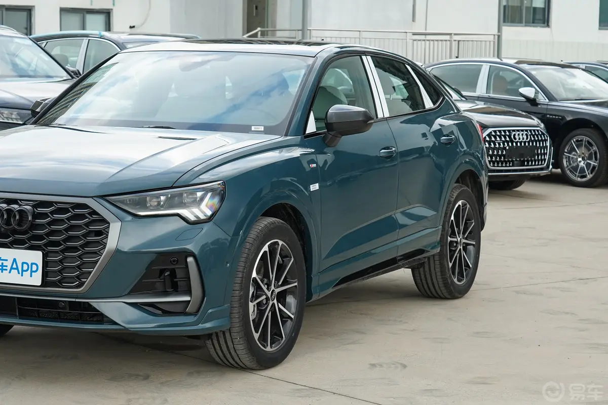 奥迪Q3 Sportback45 TFSI quattro 时尚型上市版外观细节