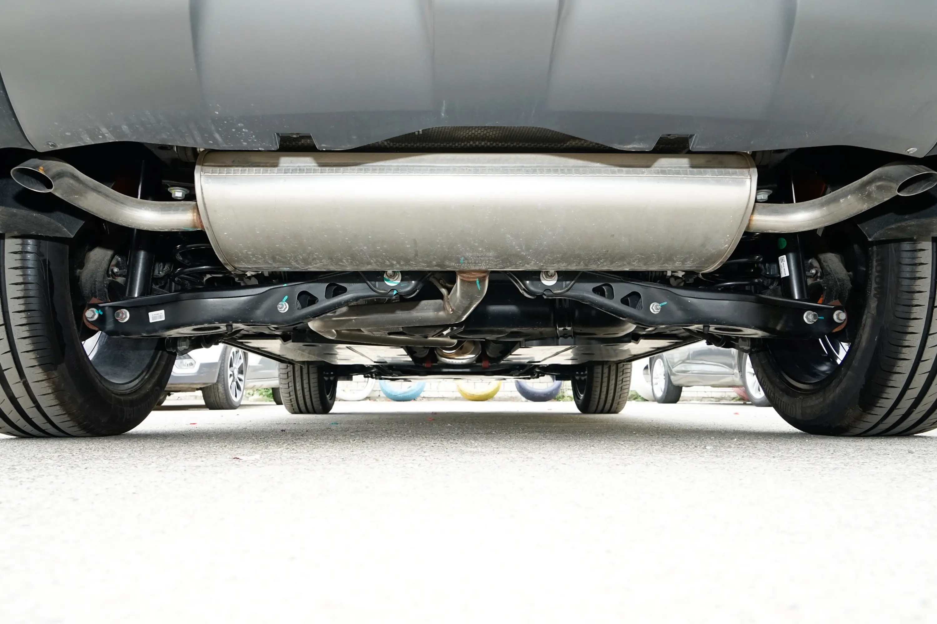 MG ONE1.5T CVT进阶版后悬架整体