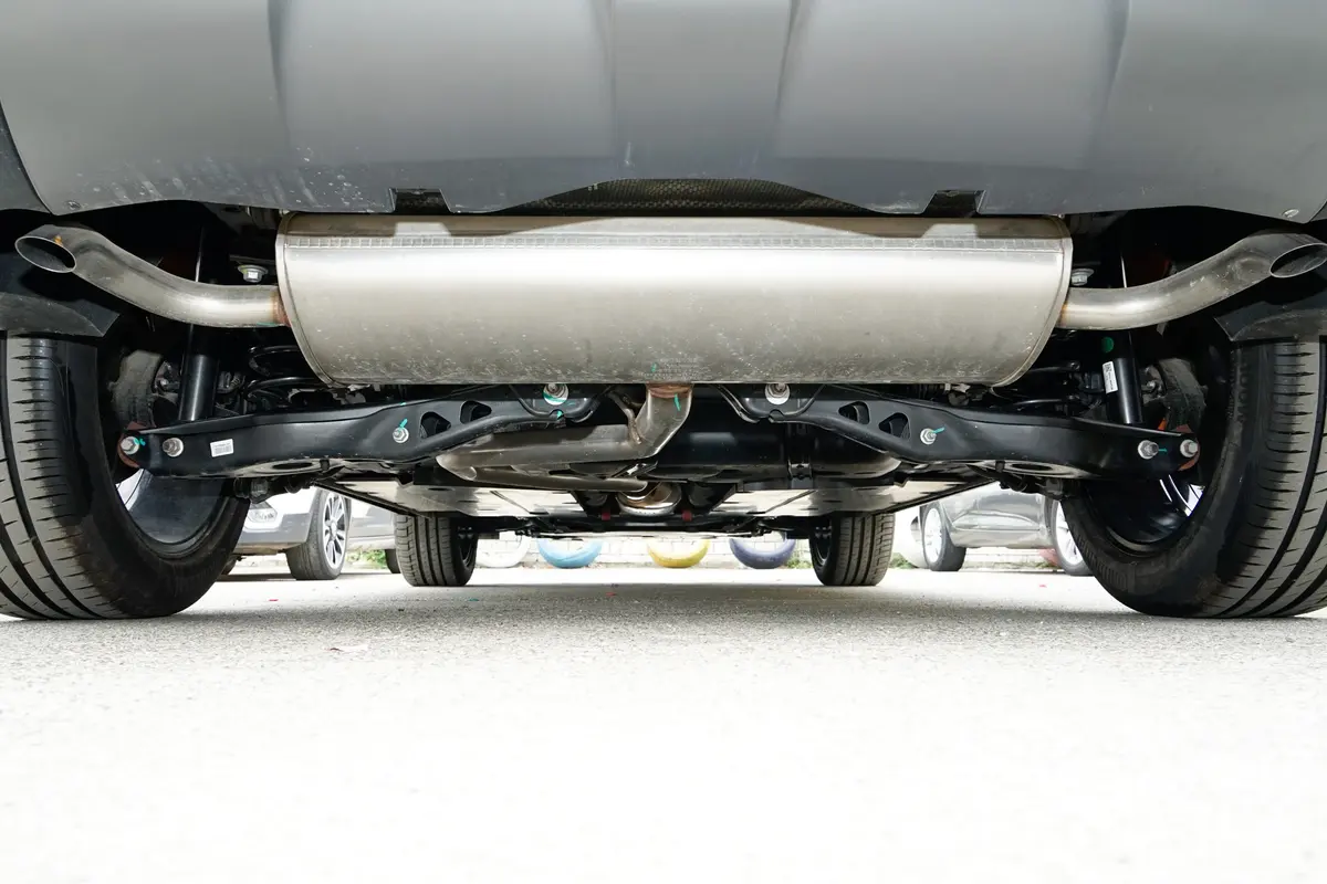 MG ONE1.5T CVT进阶版后悬架整体