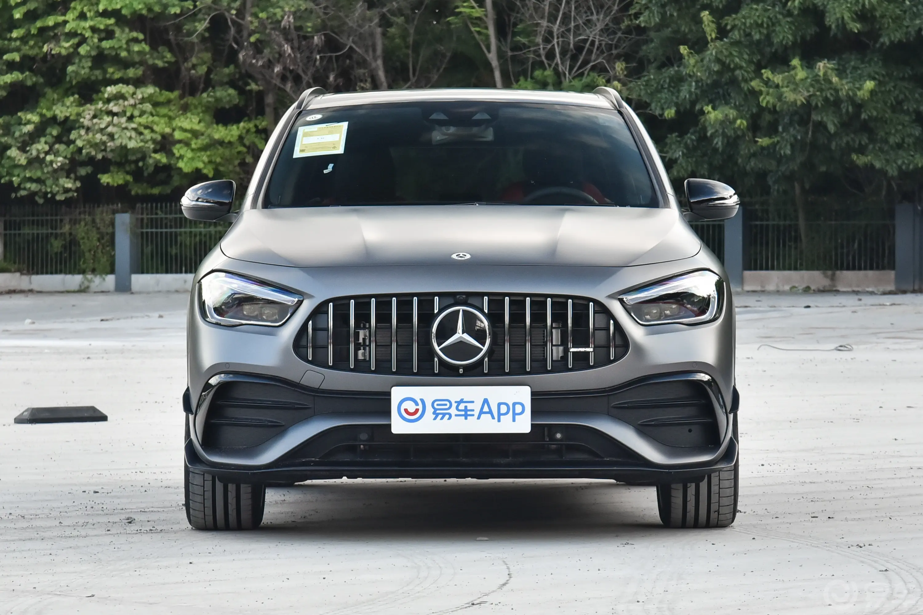 奔驰GLA AMGAMG GLA 35 4MATIC正前水平