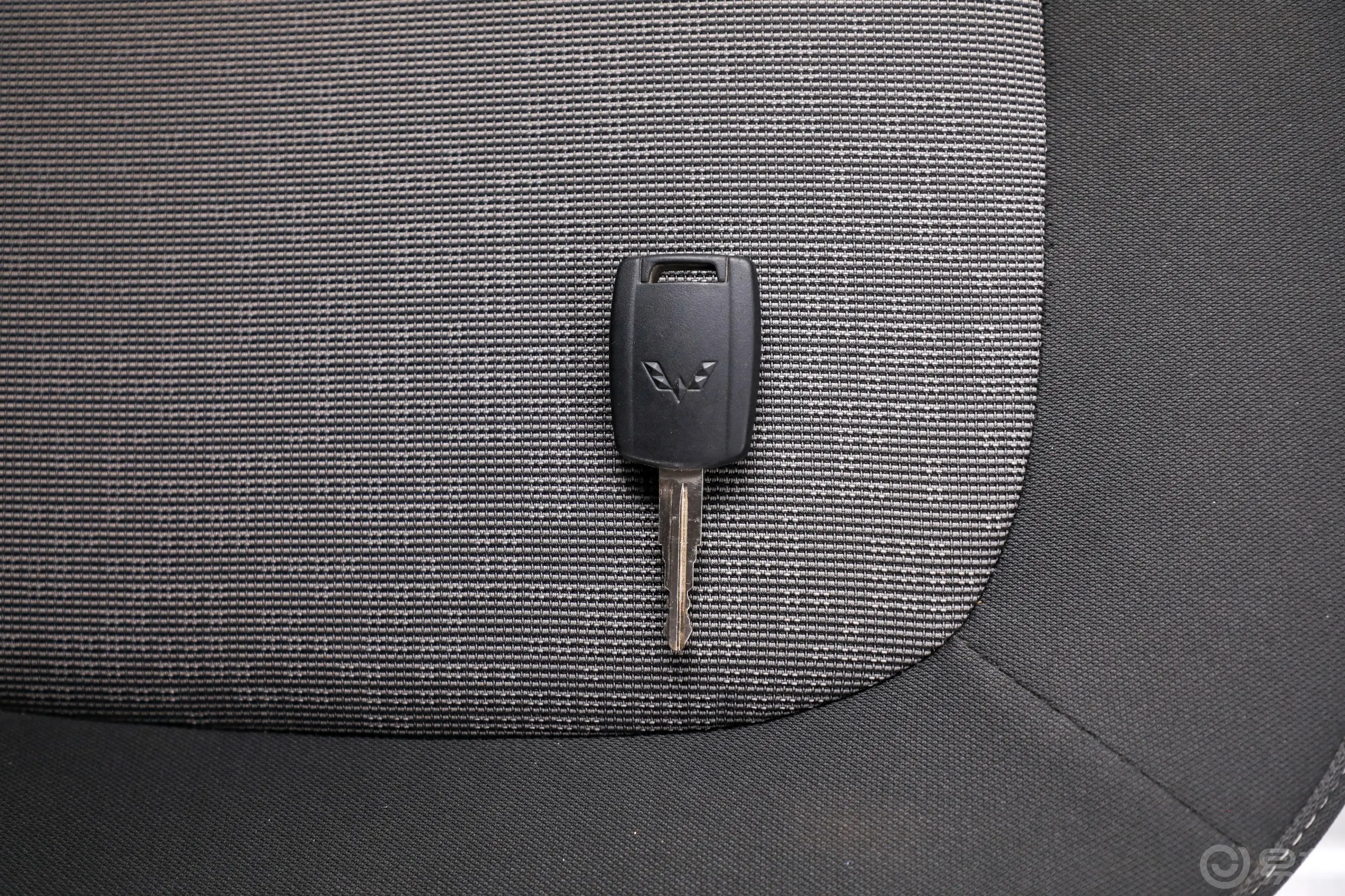 五菱E10115km 舒适型钥匙正面