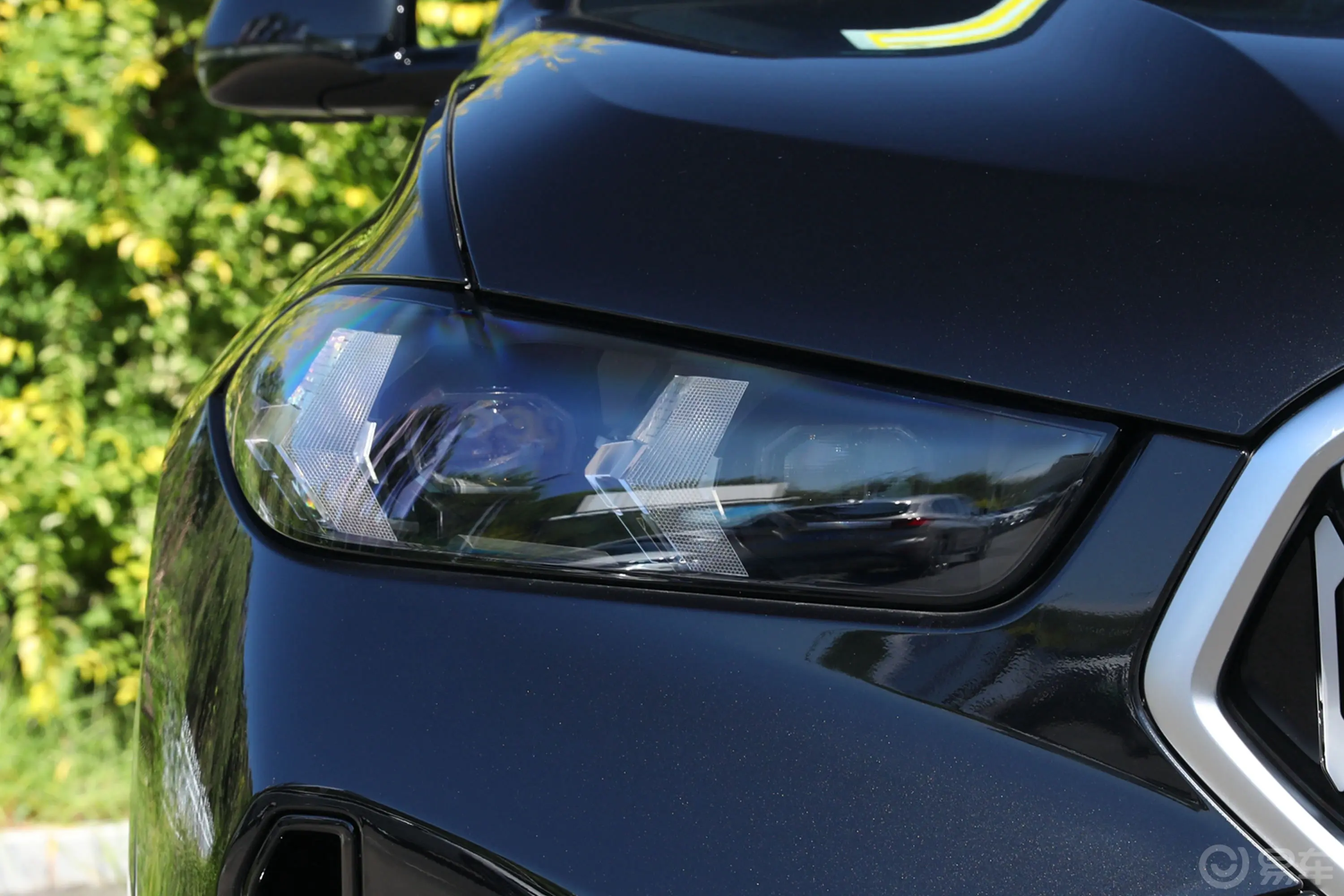 宝马X6改款 xDrive30i M运动套装外观灯组