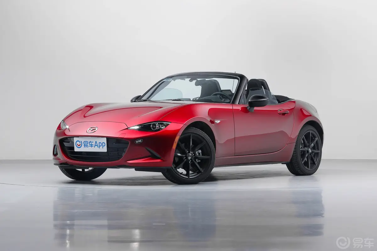 马自达MX-5MIATA SPORT 手动 软顶敞篷版敞篷状态