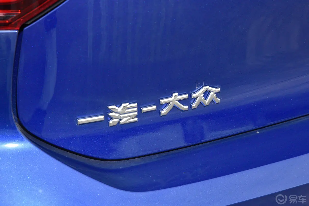 高尔夫改款 280TSI R-Line Lite外观细节