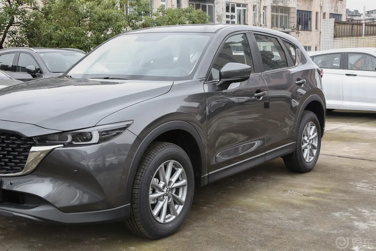 马自达CX-52.0L 两驱智尚型外观细节