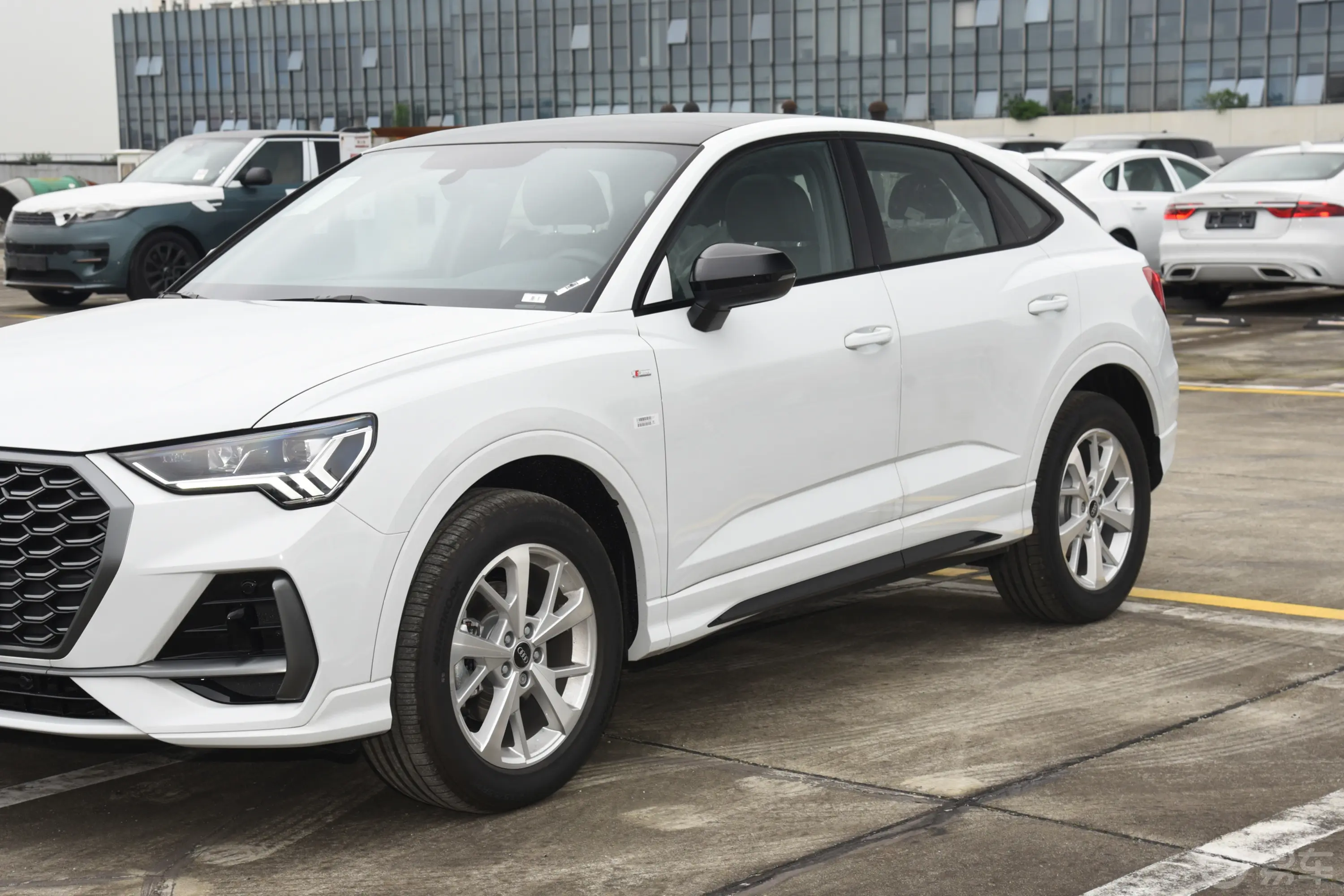 奥迪Q3 Sportback35 TFSI 进取型外观细节