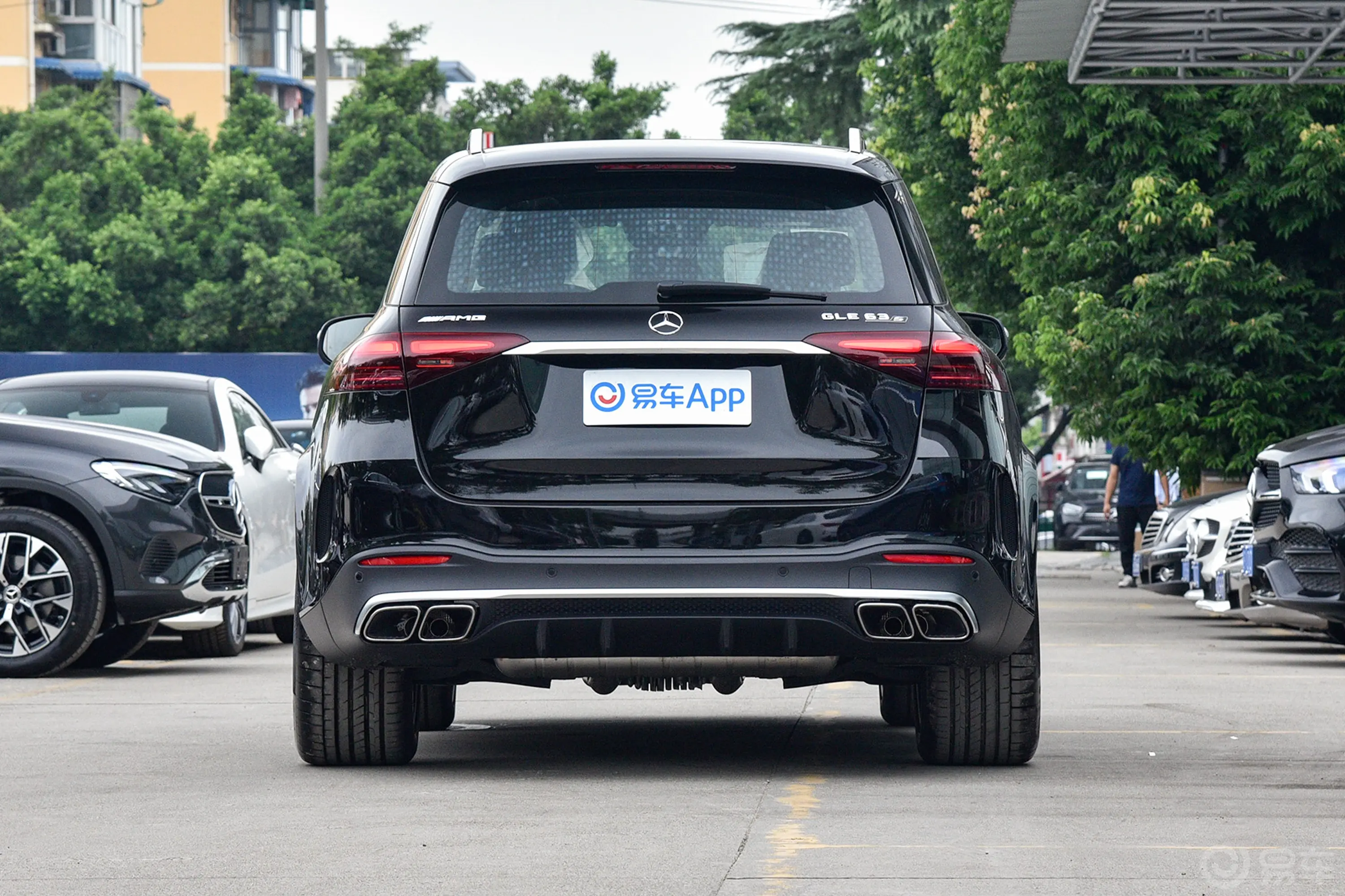 奔驰GLE AMGAMG GLE 63 S 4MATIC+正后水平