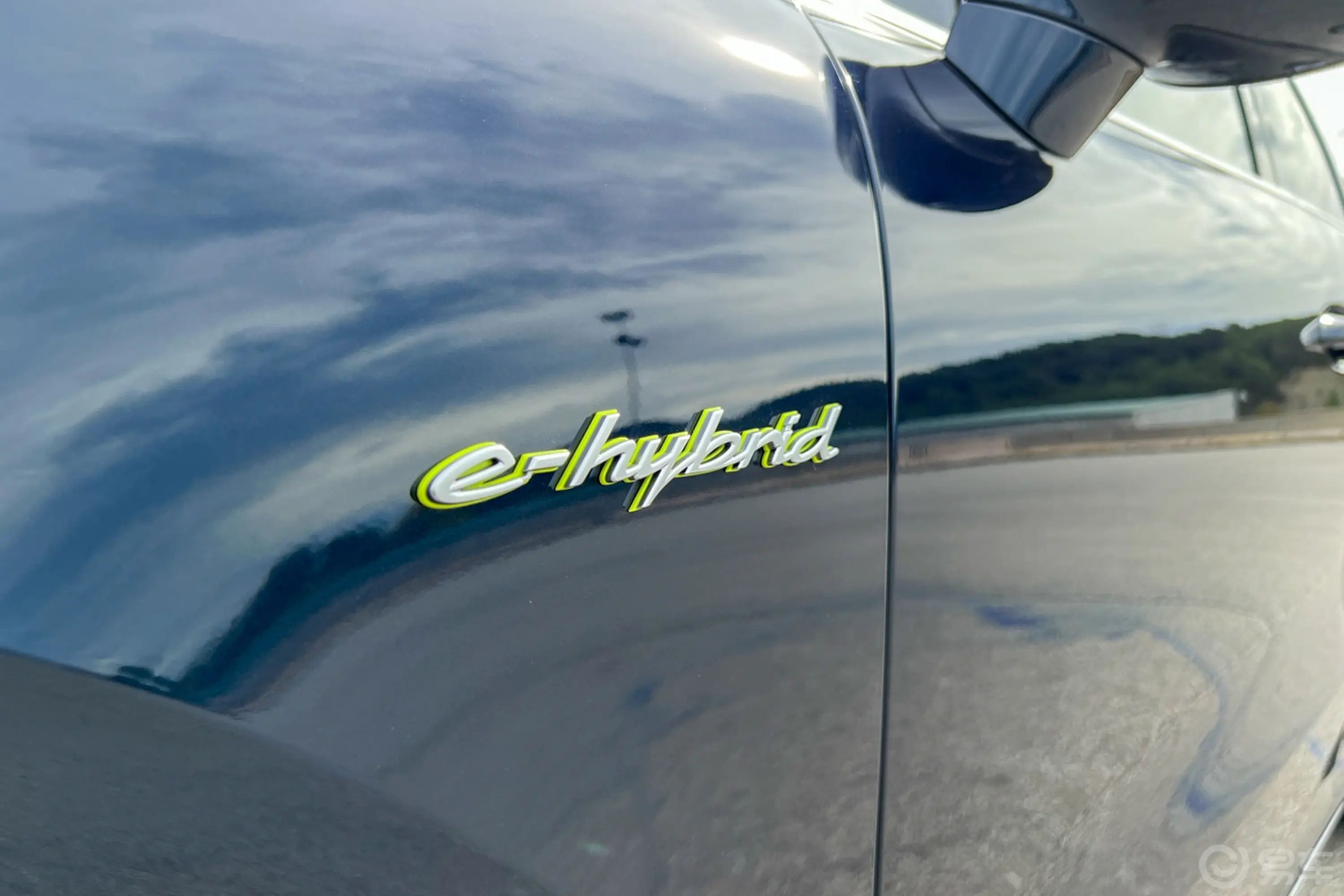 Cayenne E-HybridCayenne Turbo 4.0T外观