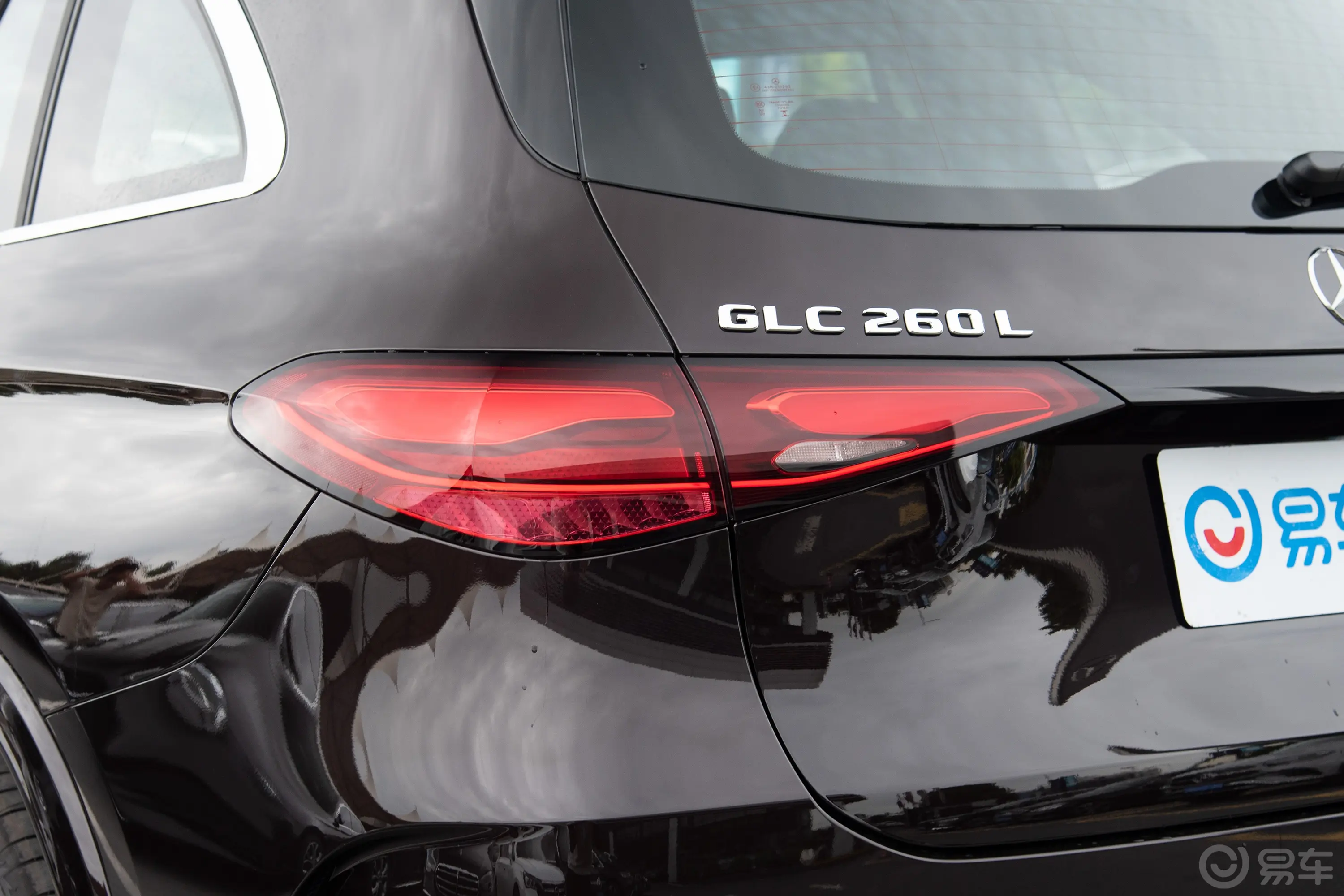 奔驰GLC改款 GLC 260 L 4MATIC 豪华型 5座外观灯组