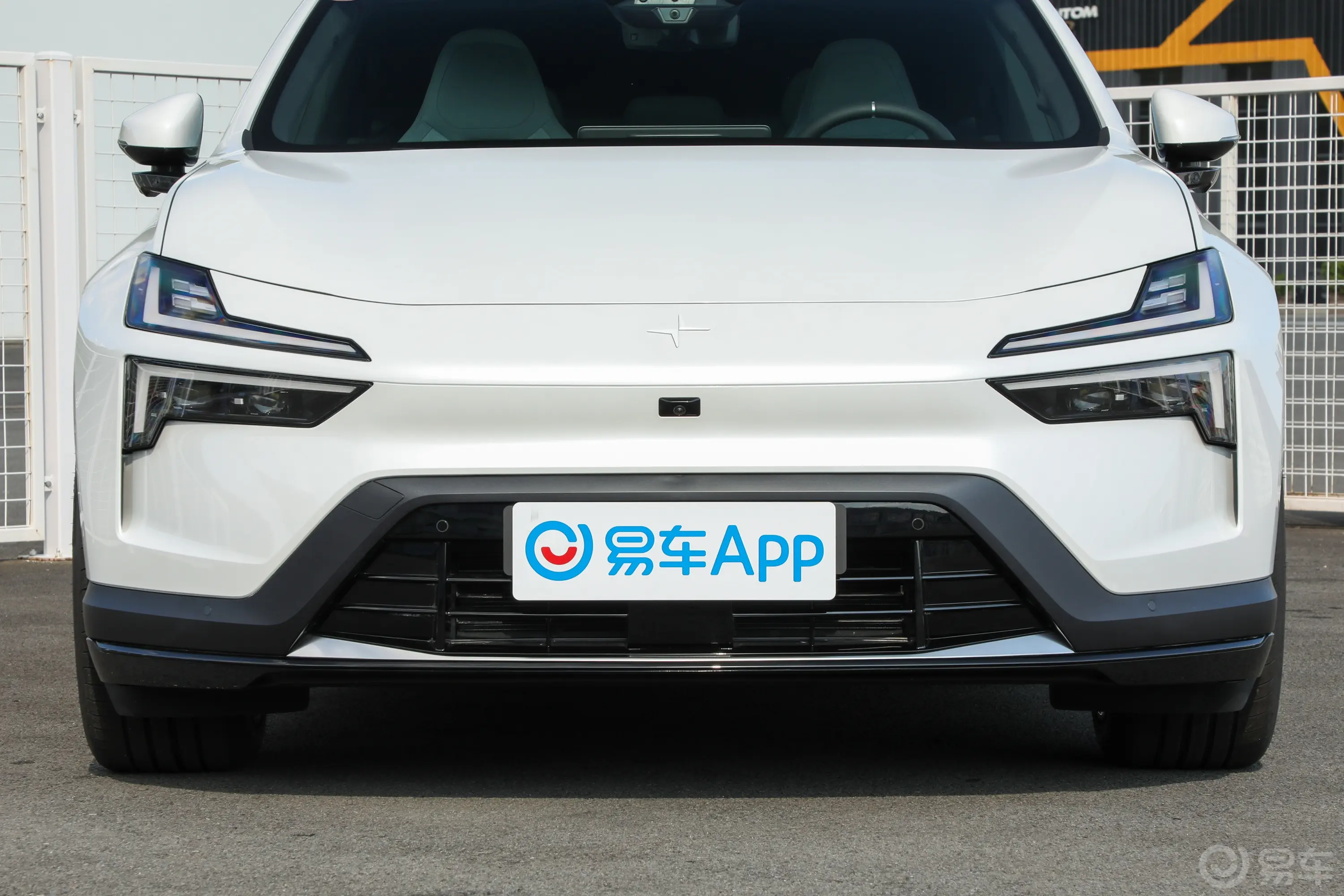 Polestar 4755km 后驱长续航PLUS版外观细节