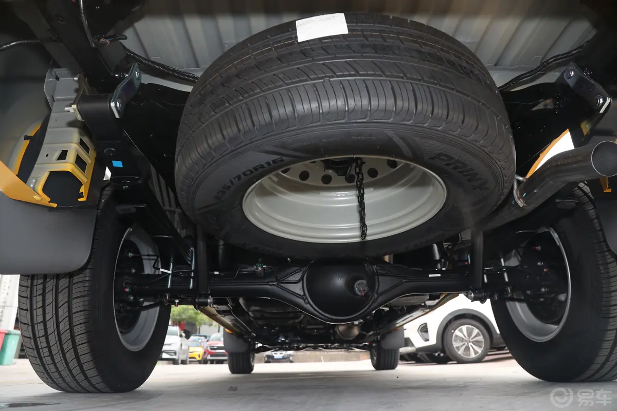 瑞迈2.5T 两驱长轴驰迈版 柴油备胎