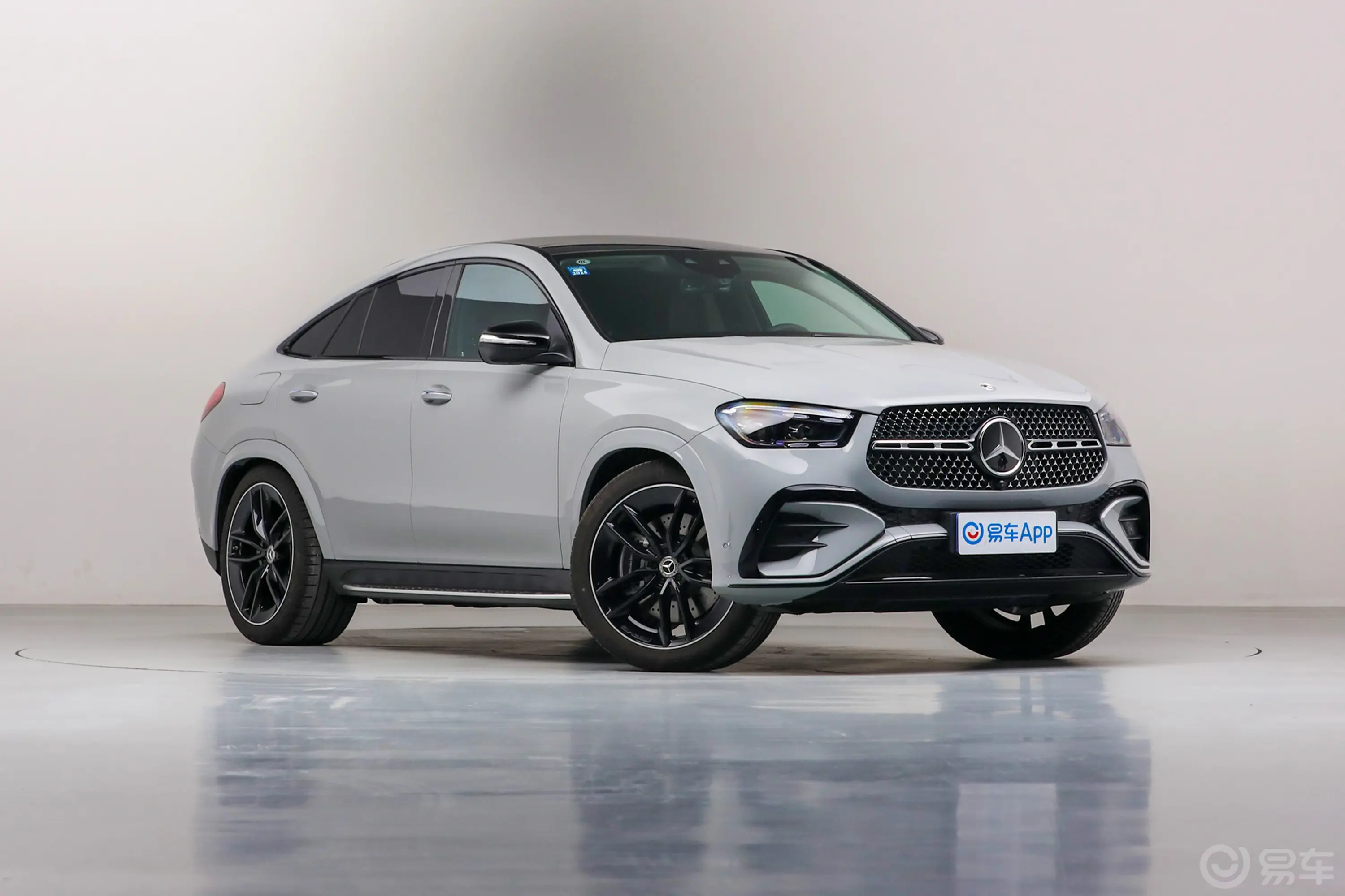 奔驰GLE轿跑GLE 450 4MATIC 轿跑SUV 豪华型前轮毂造型