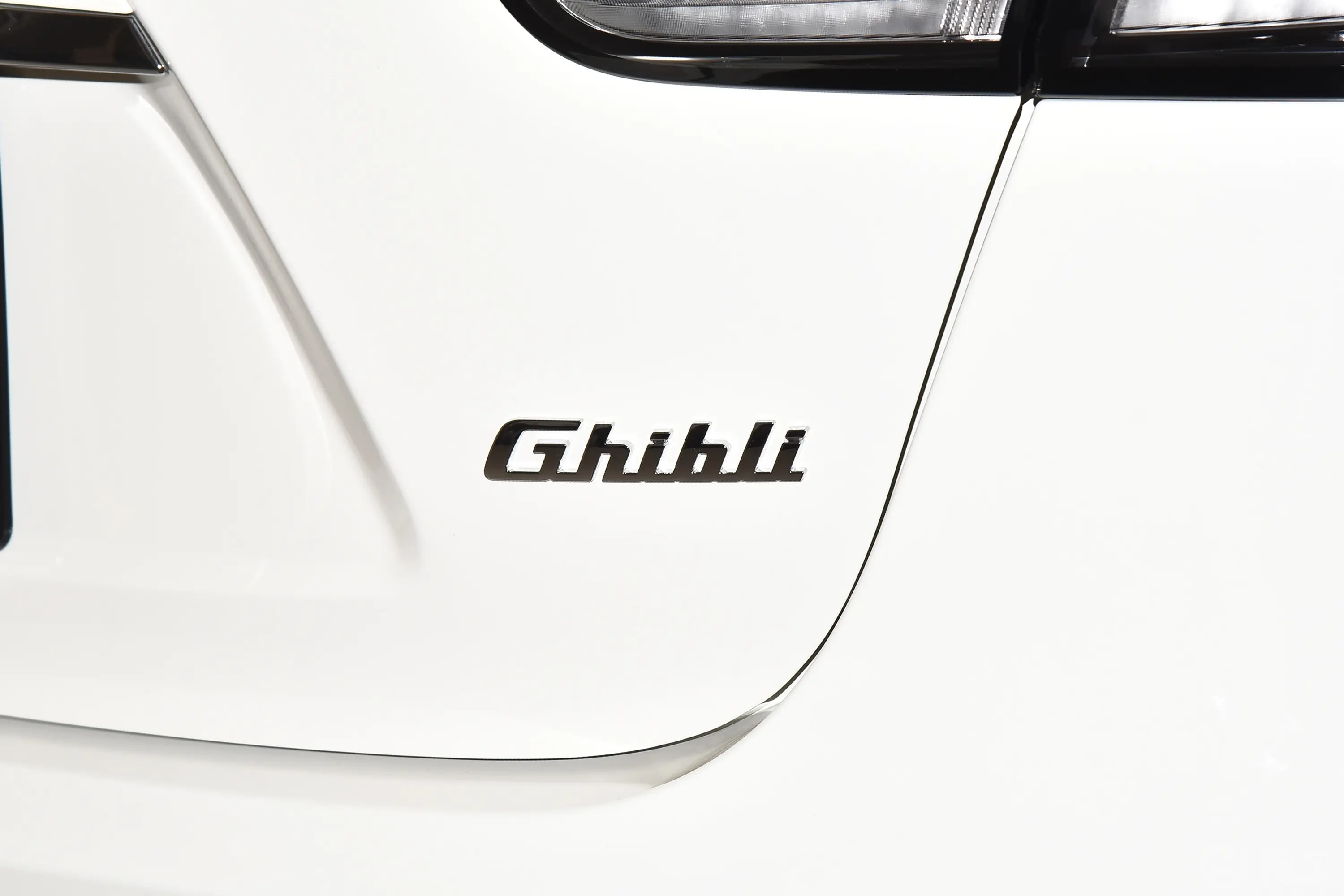 Ghibli2.0T GT外观细节