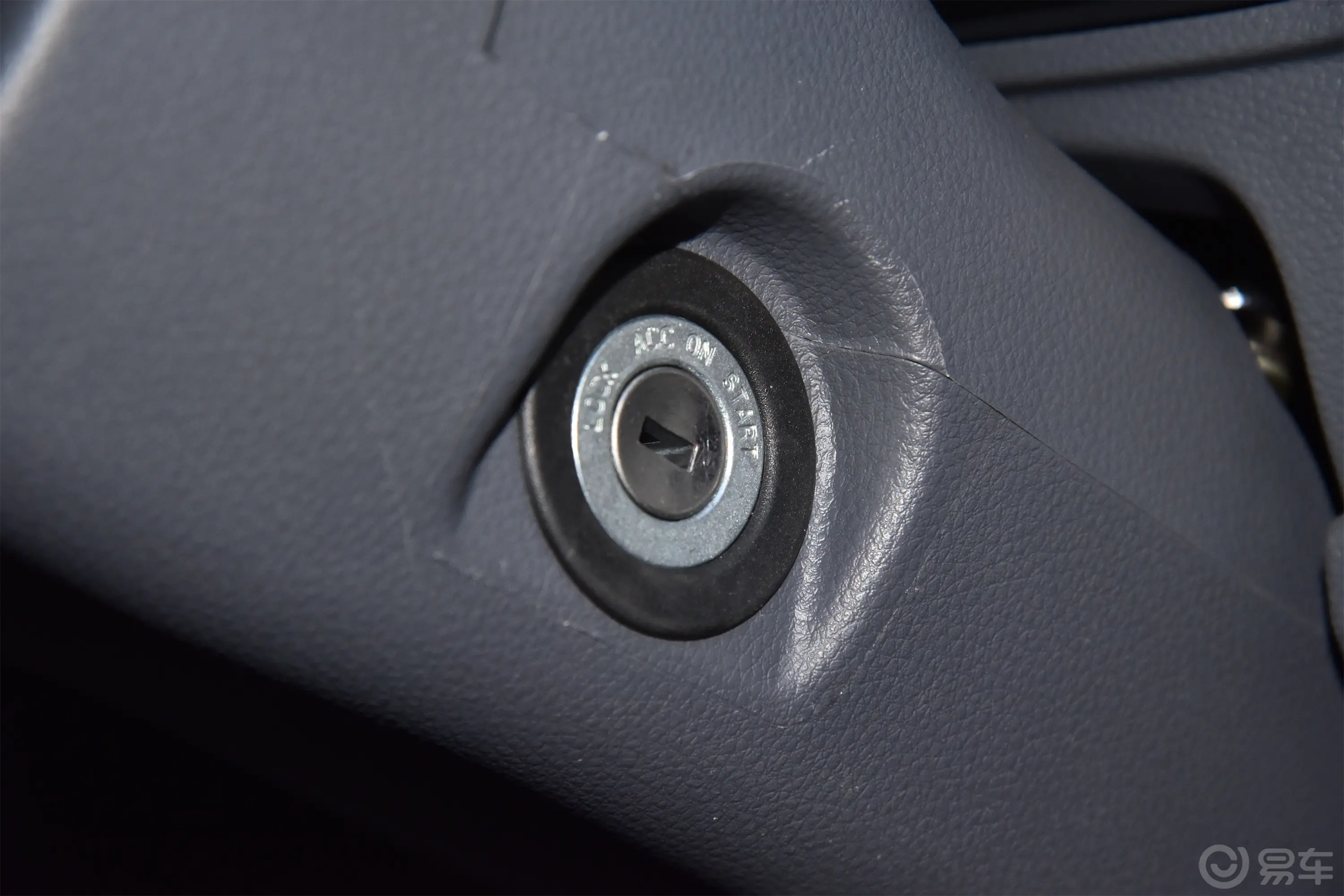 祥菱MM2 2.0L 手动单排基本版 汽油钥匙孔或一键启动按键