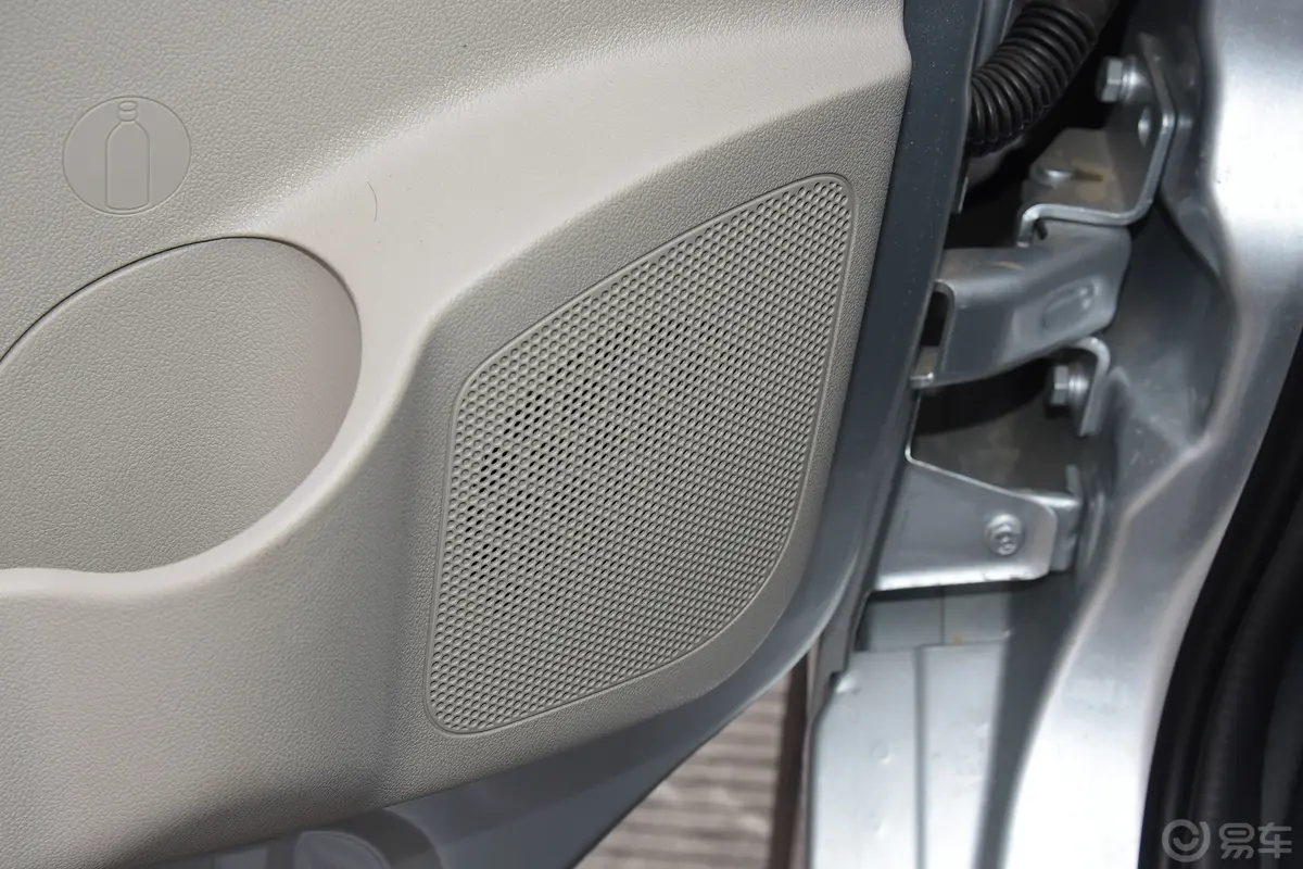 长安星卡1.5L 单排2.8米载货汽车舒适型空调音响和品牌