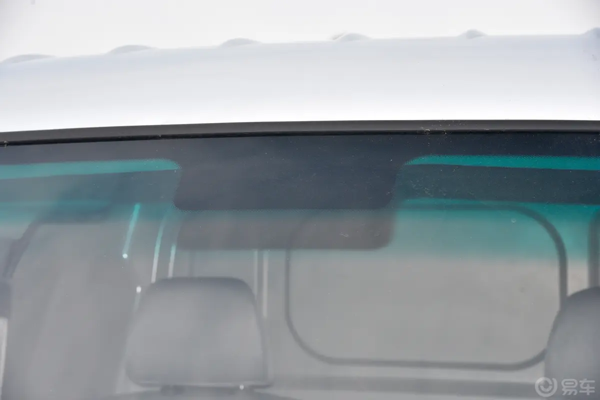 金杯小海狮X301.5L 厢货超享型无空调版 2/5座 CNG外观细节