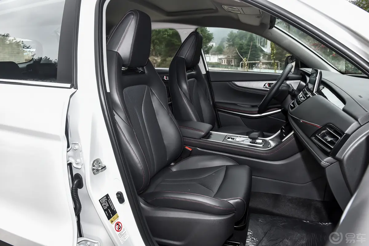 长安CS75畅享版 1.5T 自动豪华型副驾驶座椅