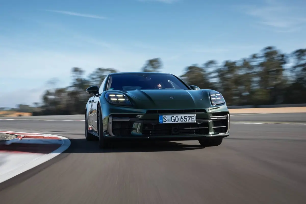 Panamera E-Hybrid