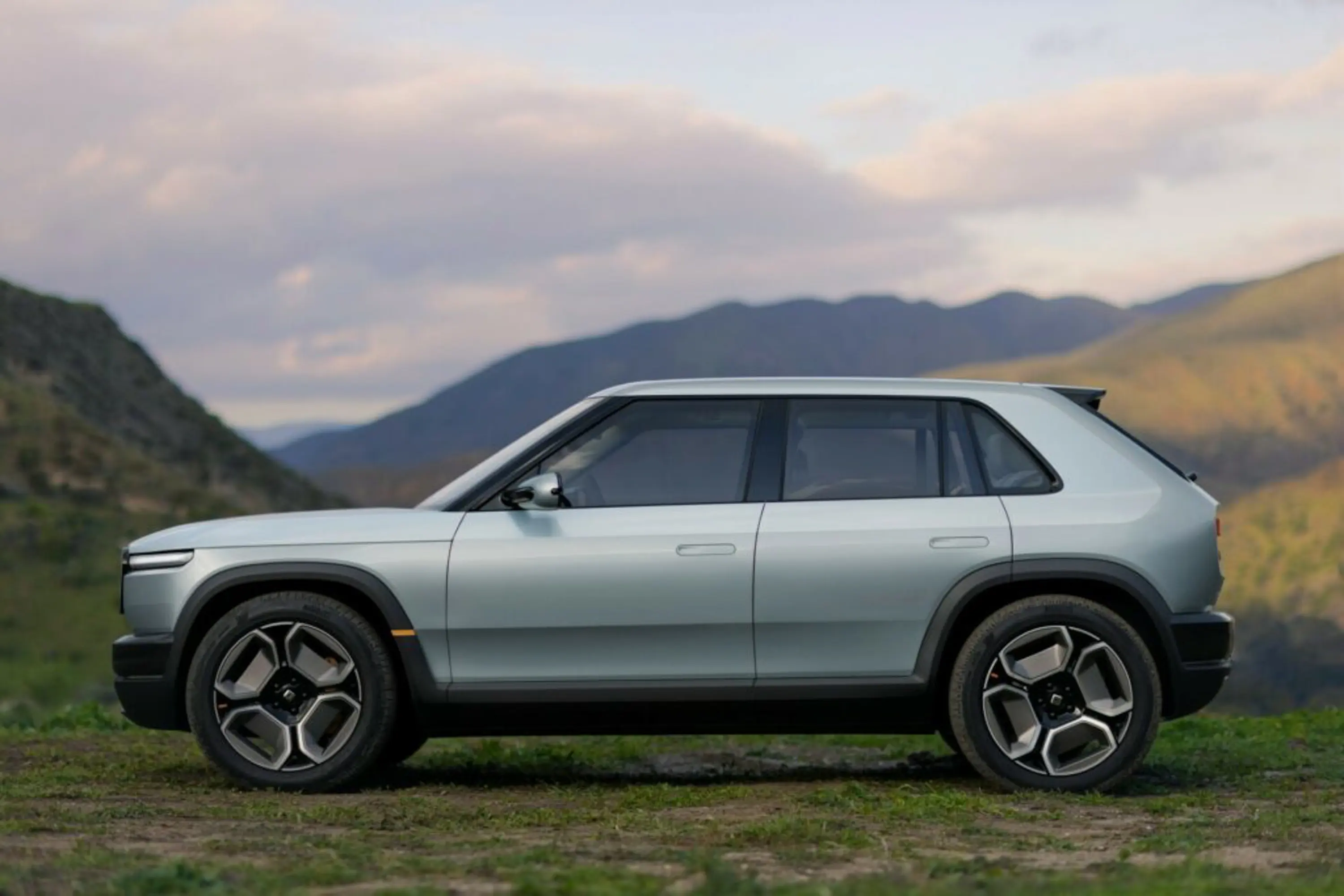 Rivian R3