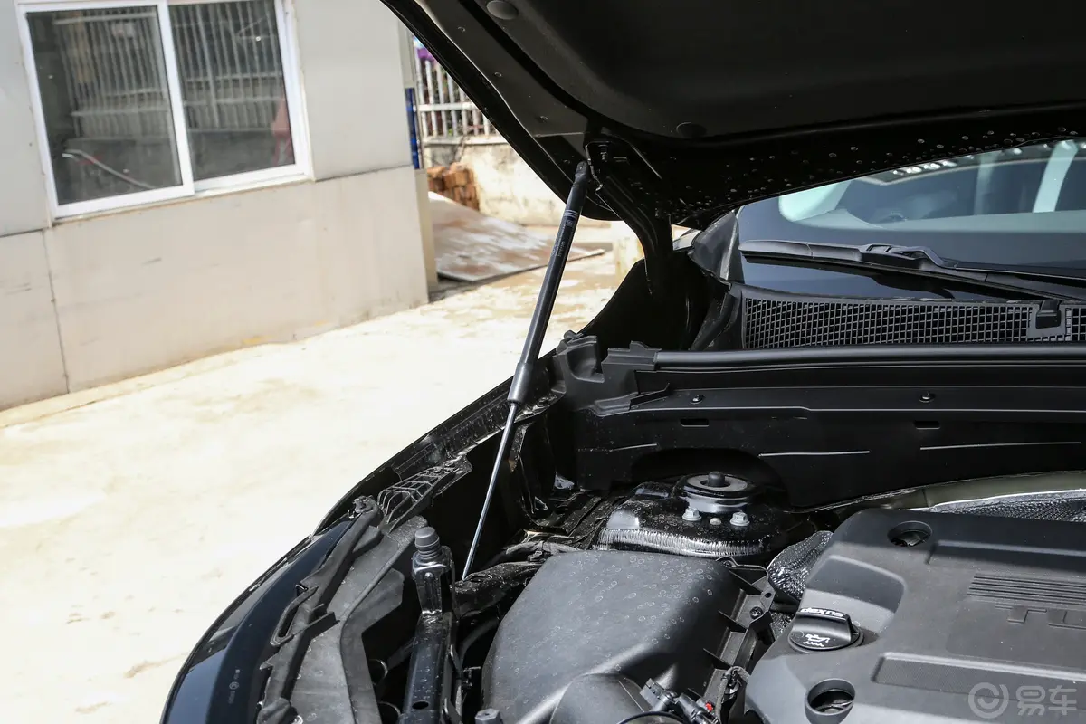昂科威昂科威S 28T 两驱炫黑尊尚版动力底盘