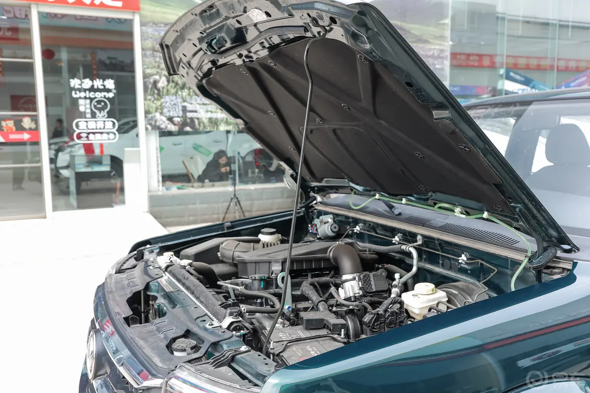 锐骐2.4L 两驱基型车创业版 汽油动力底盘