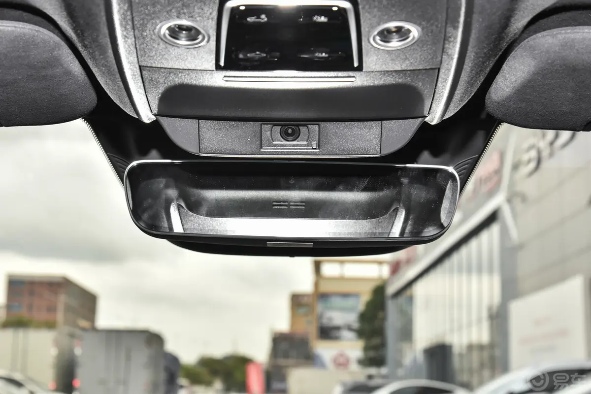 汉EV 荣耀版 610km 四驱天神之眼智驾型内后视镜