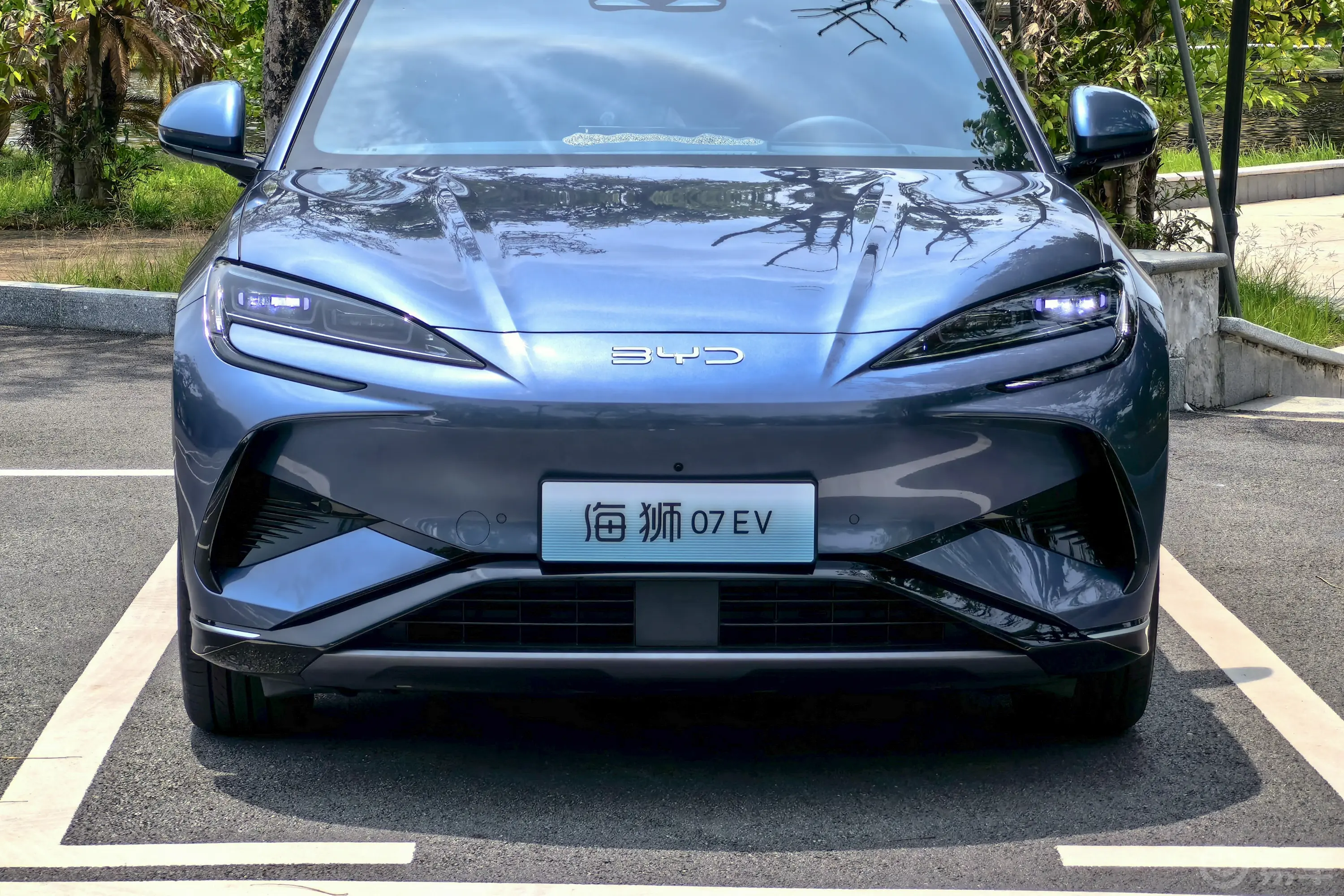 海狮07EV 610km 后驱610智航版外观细节