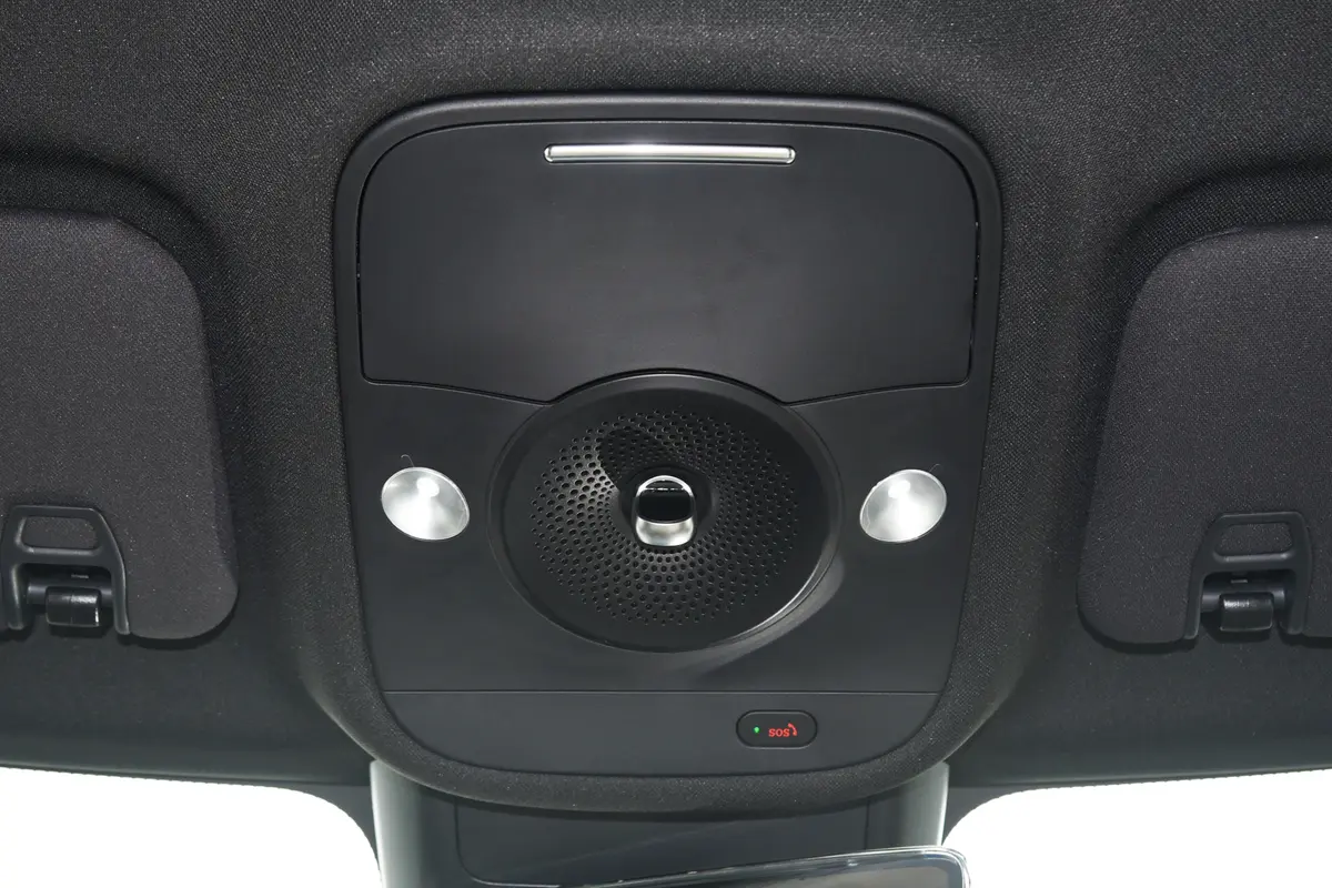 smart精灵#1535km 后驱灵动豪华版中控