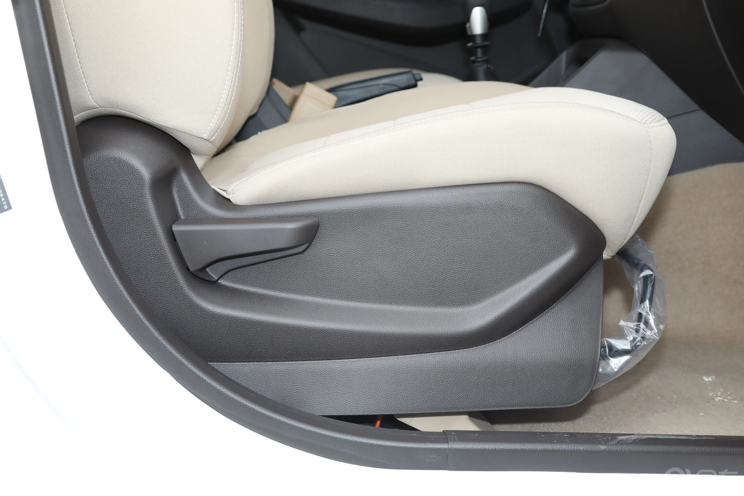 五菱宏光S1.5L 手动标准版 5座副驾座椅调节