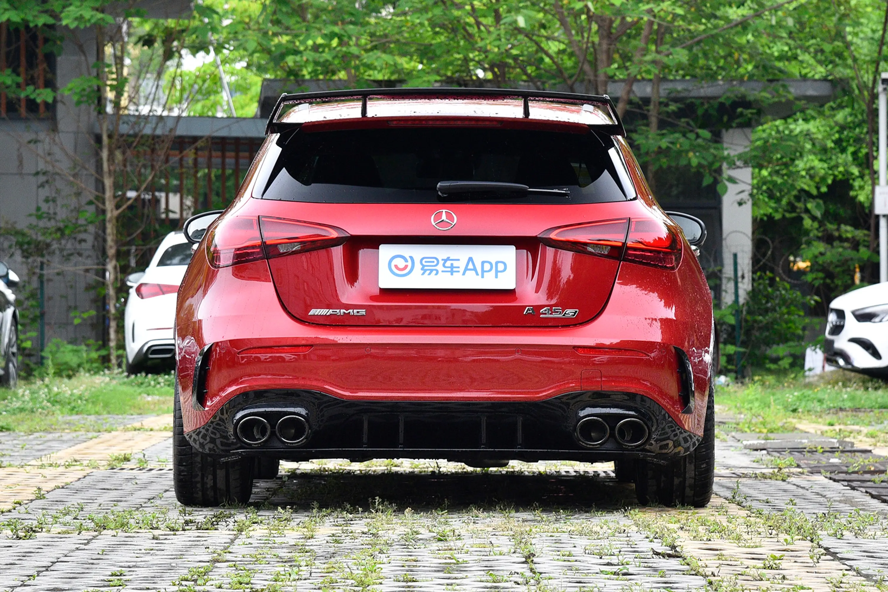 奔驰A级 AMG(进口)AMG A 45 S 4MATIC+正后水平