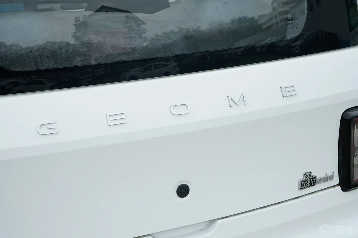 熊猫熊猫mini 200km 龙腾PRO版外观细节