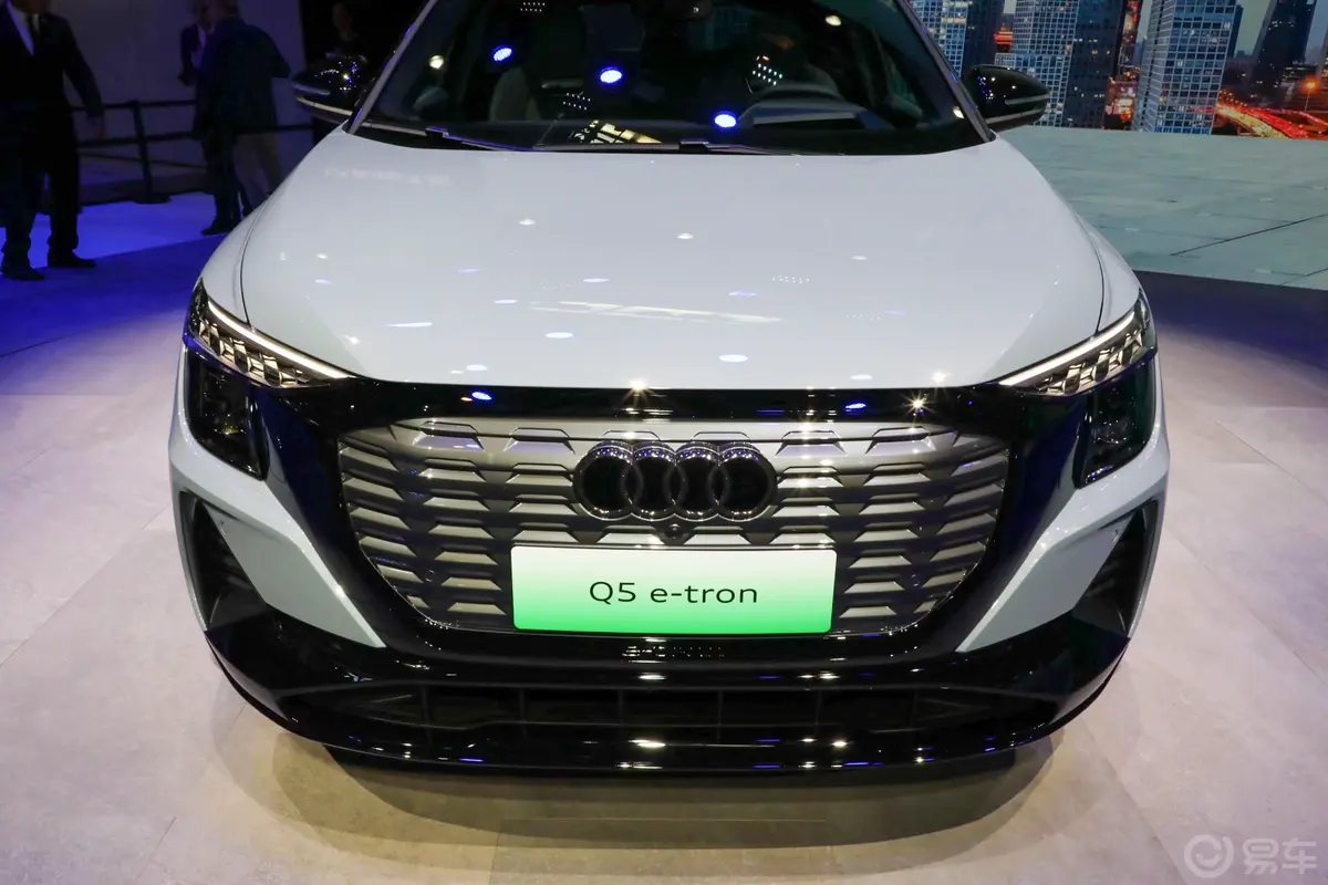 奥迪Q5 e-tron