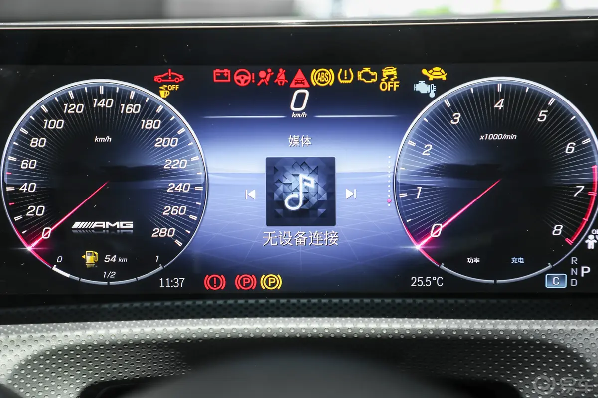 奔驰A级 AMG(进口)AMG A 35 4MATIC主驾驶位