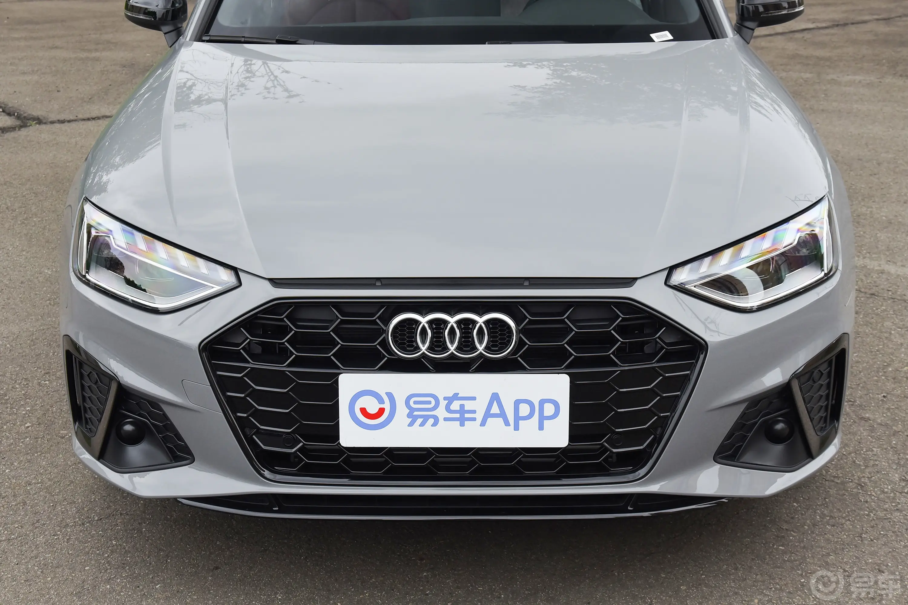 奥迪A4L40 TFSI 豪华动感型外观细节