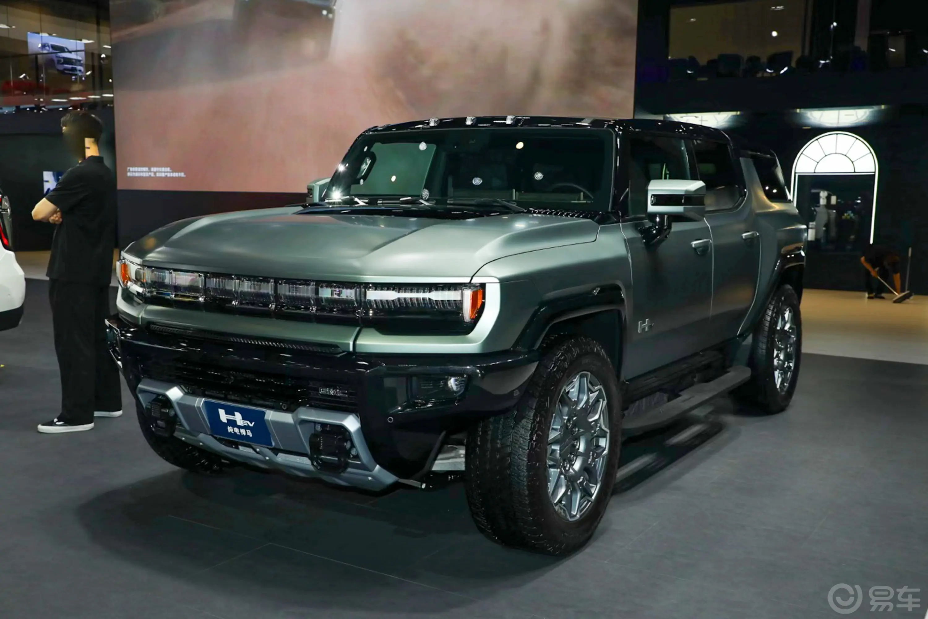 HUMMER EV SUV高配版外观