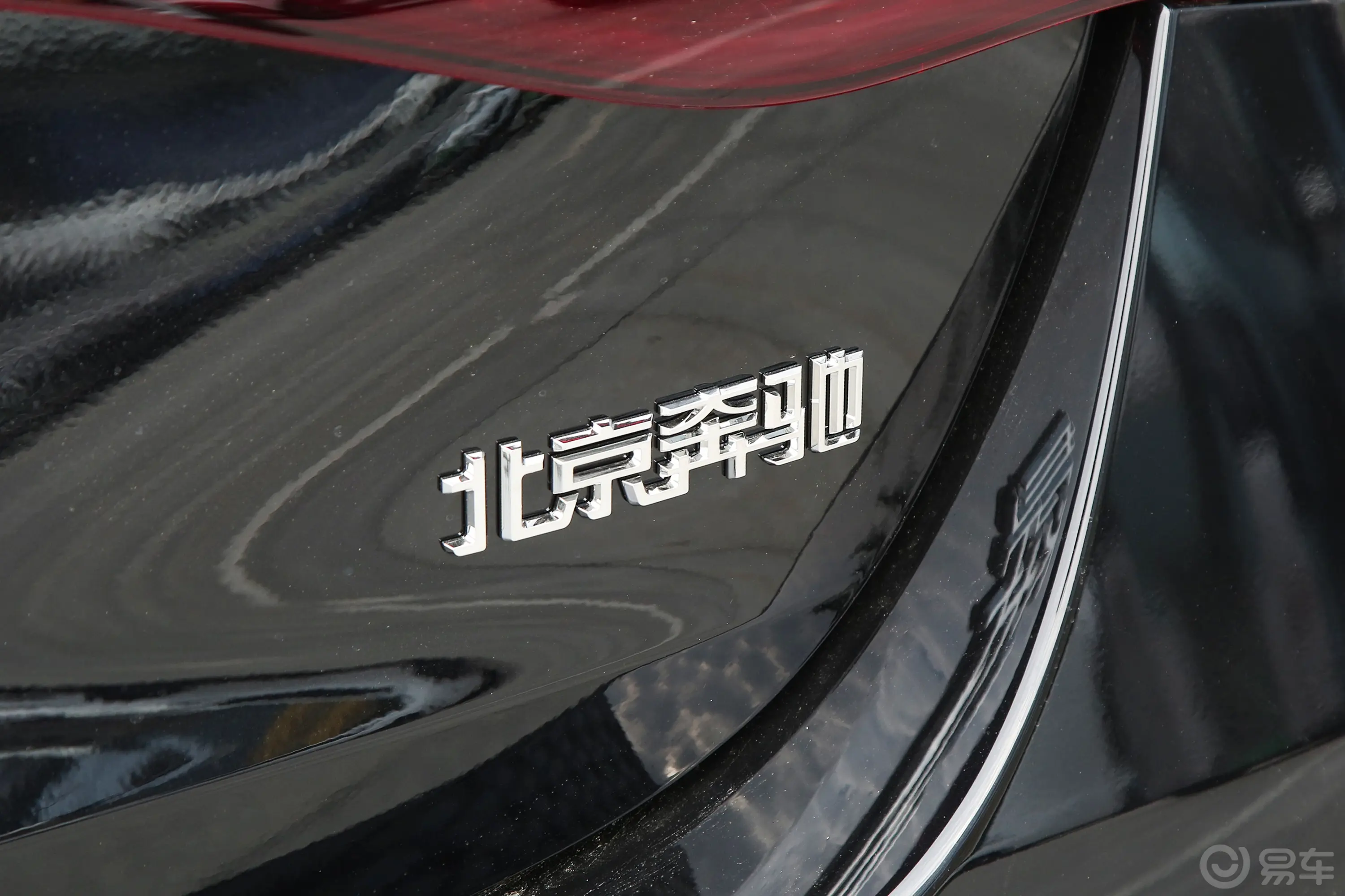 奔驰E级E 300 L 豪华型外观细节