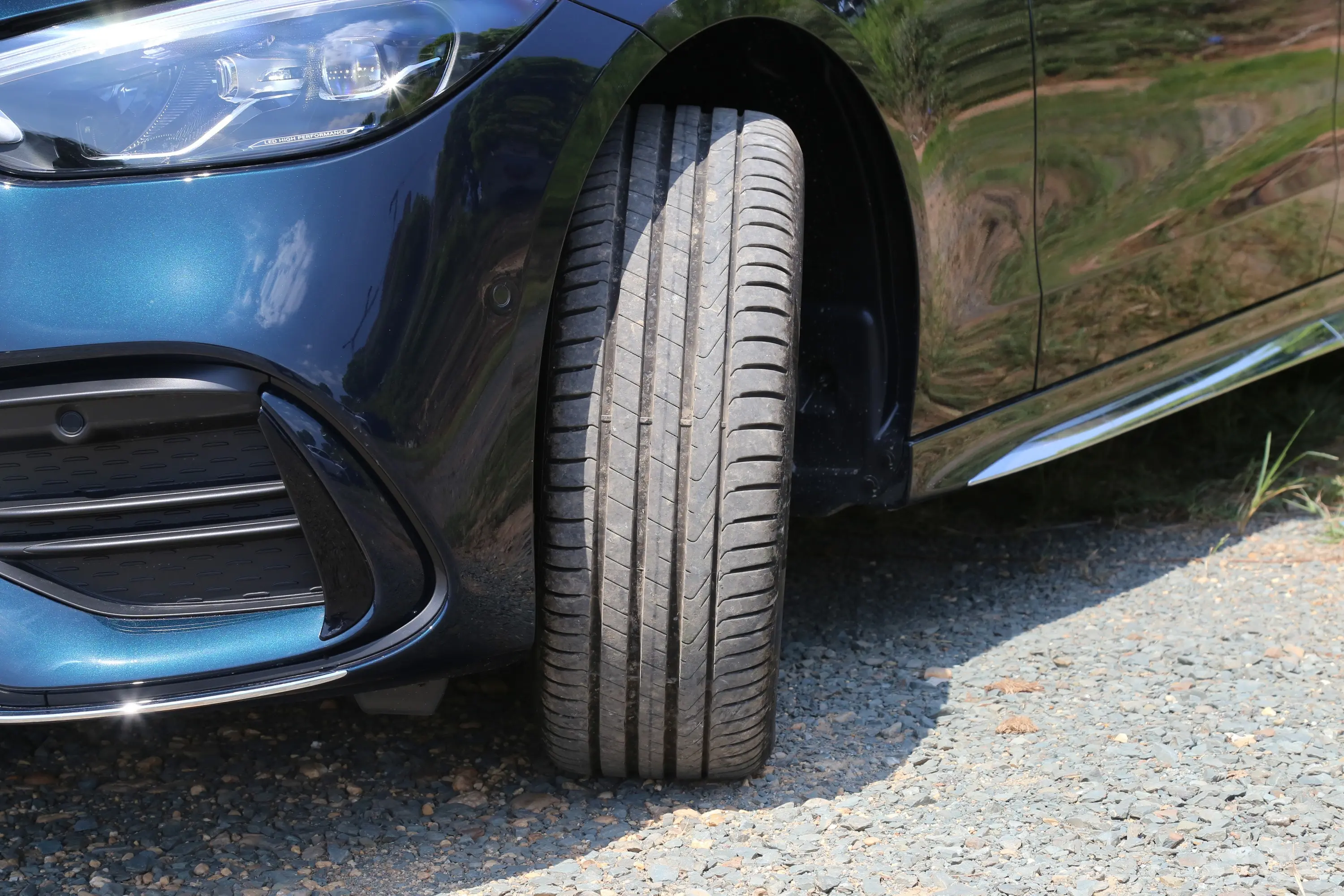 奔驰C级C 260 L 4MATIC 运动版轮胎花纹