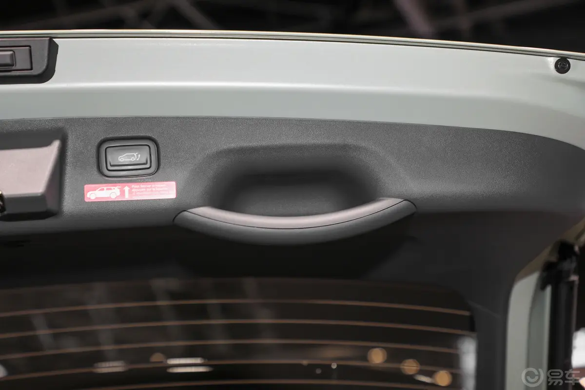 起亚EV3GT Line后排