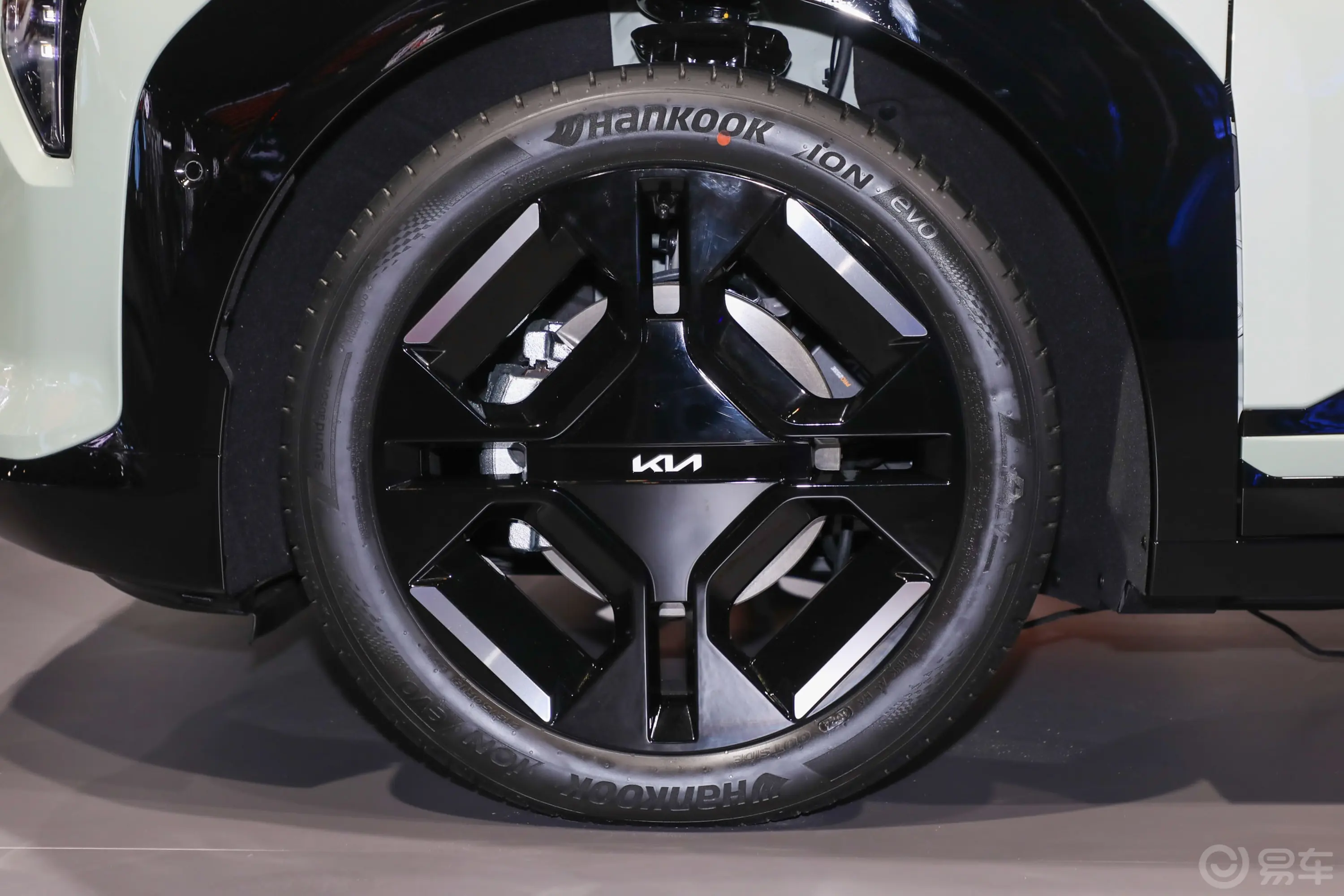 起亚EV3GT Line外观