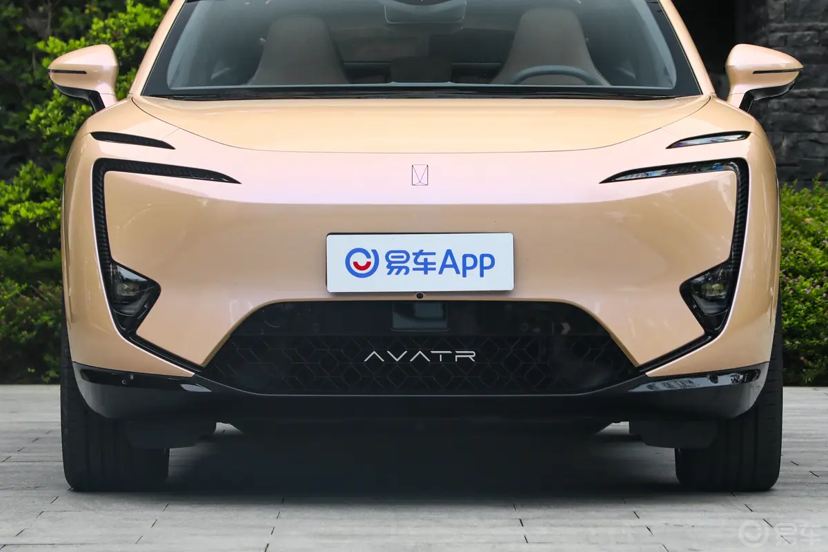 阿维塔11增程版 225km 后驱Ultra外观细节