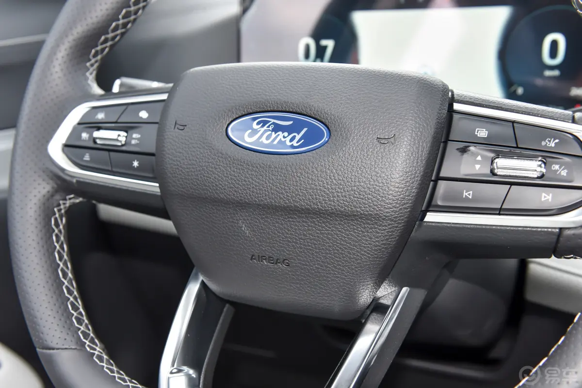 领睿EcoBoost 170 铂领型主驾安全气囊
