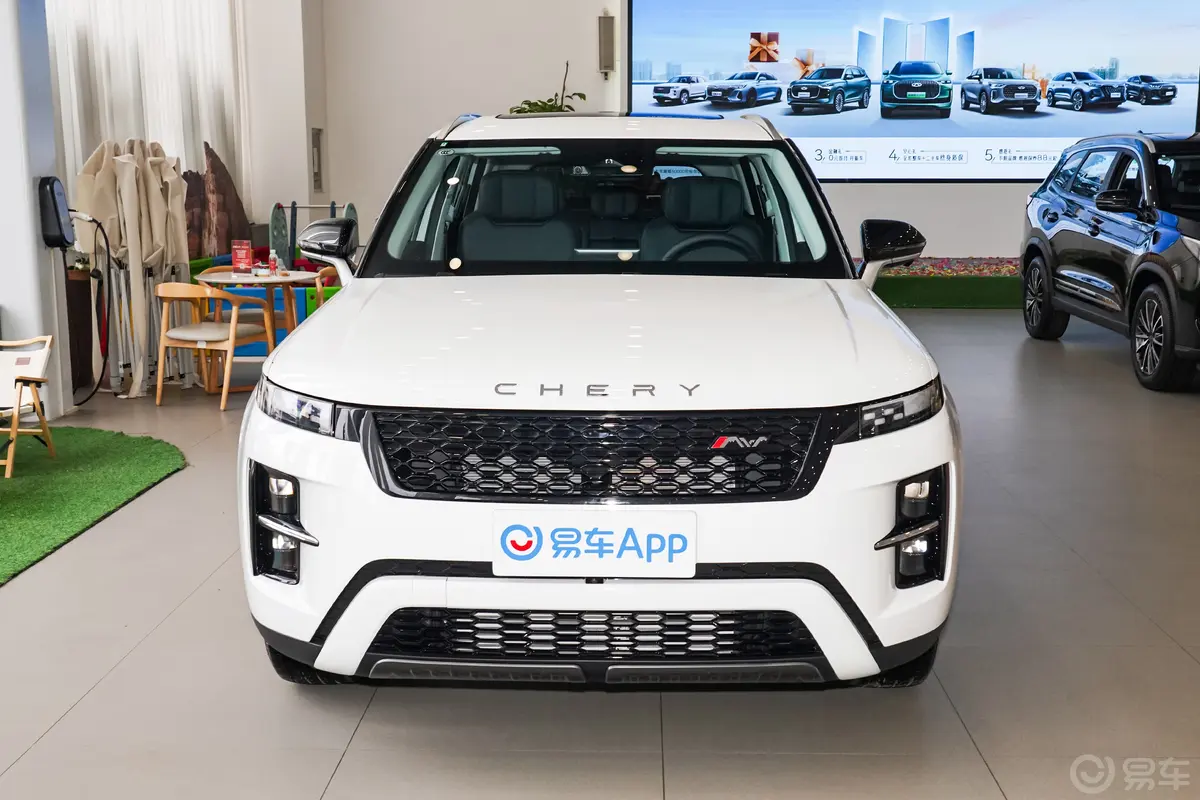 瑞虎7高能版 1.6T 双离合两驱御正前水平