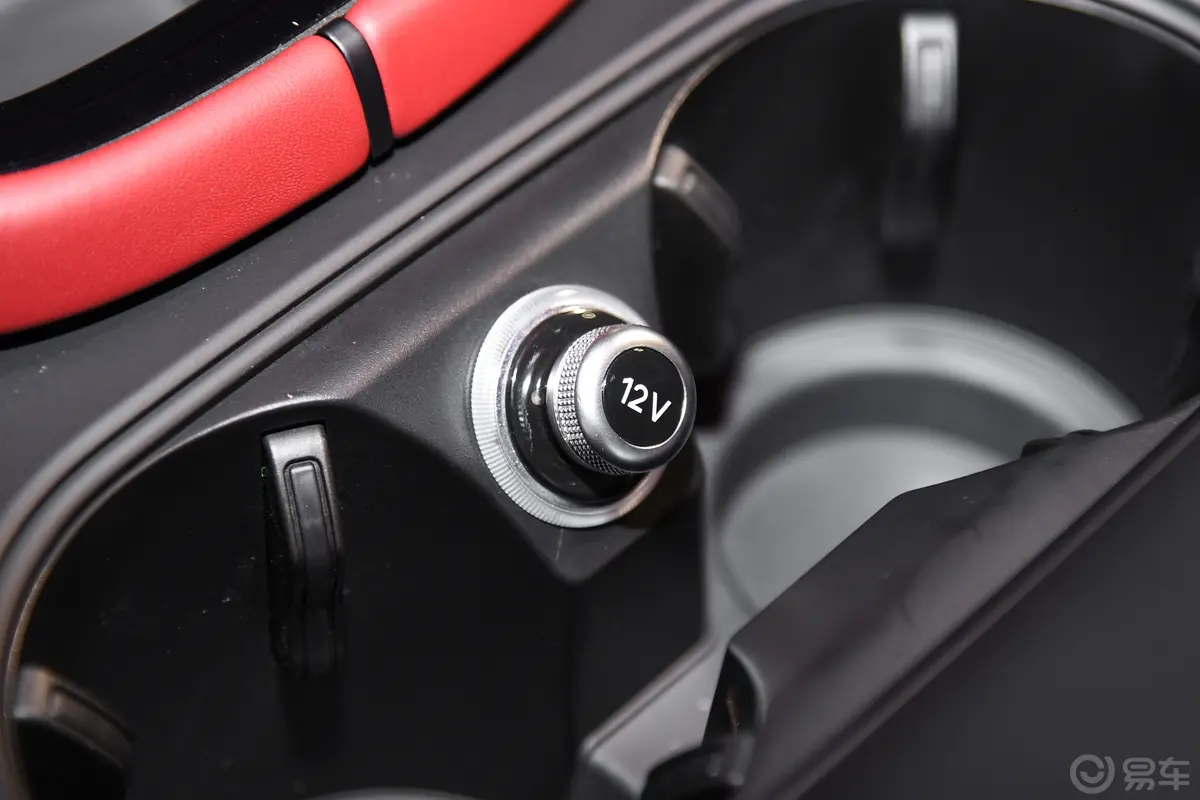 Cayenne新能源Cayenne 2.0T中控