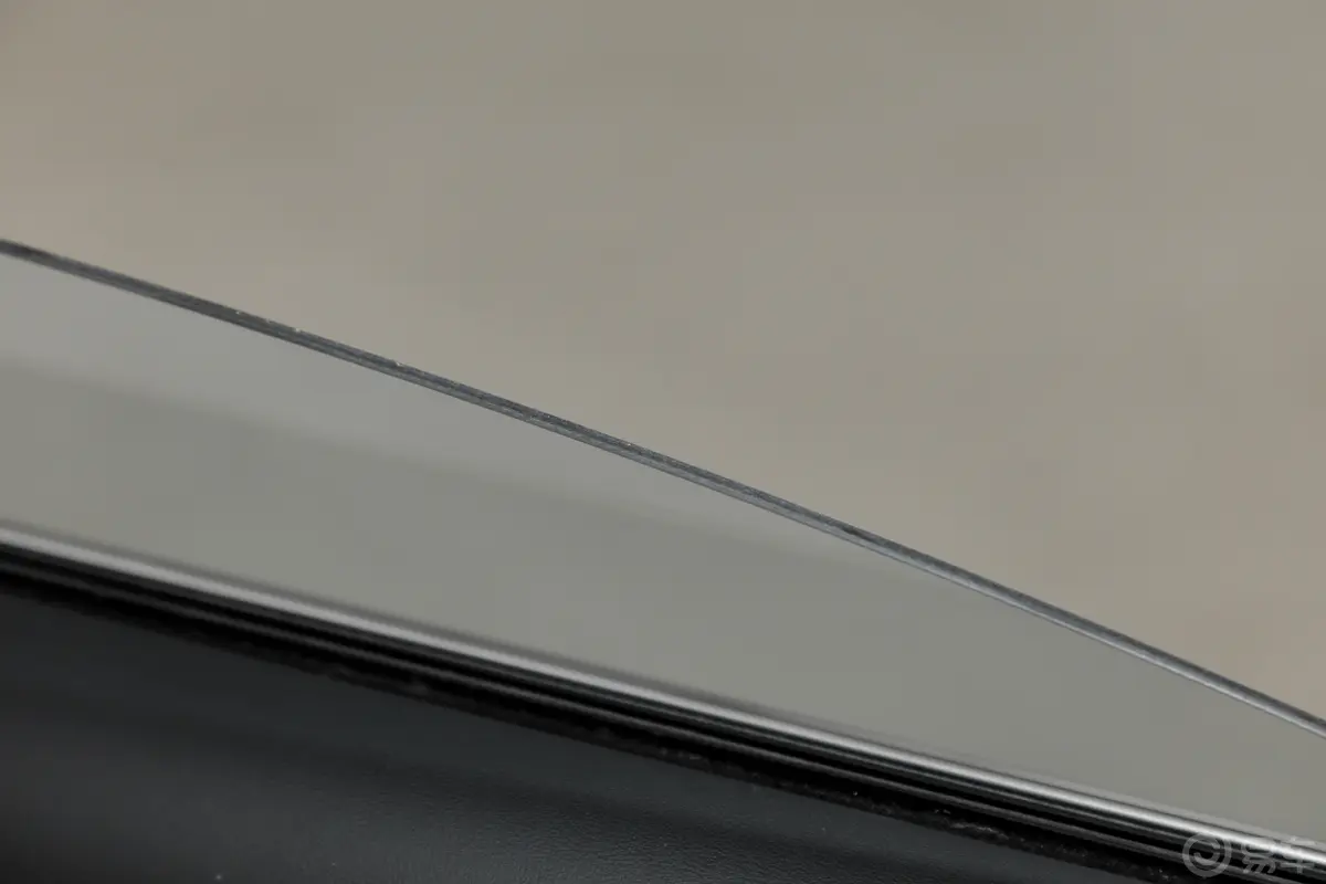 海豹06DM-i 1.5L 120km 旗舰型主驾驶位