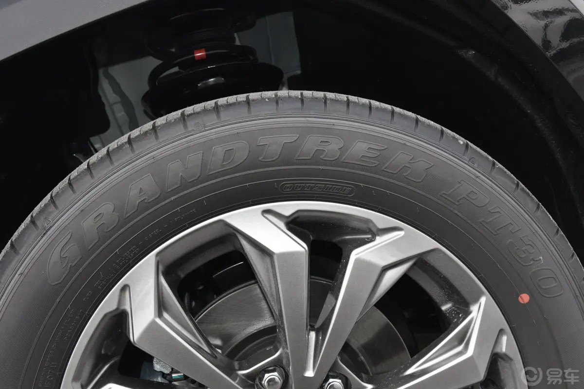 RAV4荣放2.0L 两驱风尚PLUS版前轮胎系列