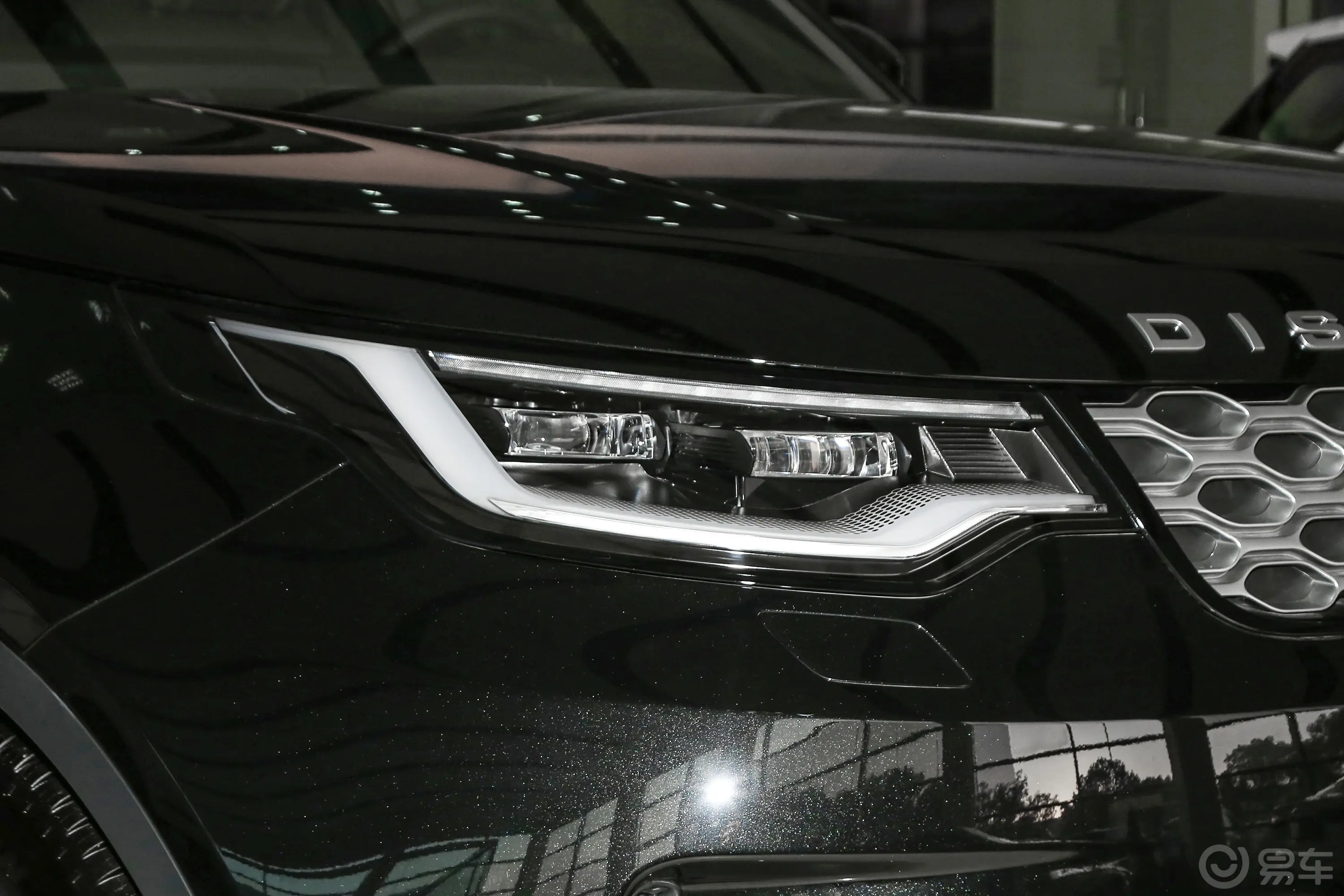 发现2.0T 300PS S外观灯组