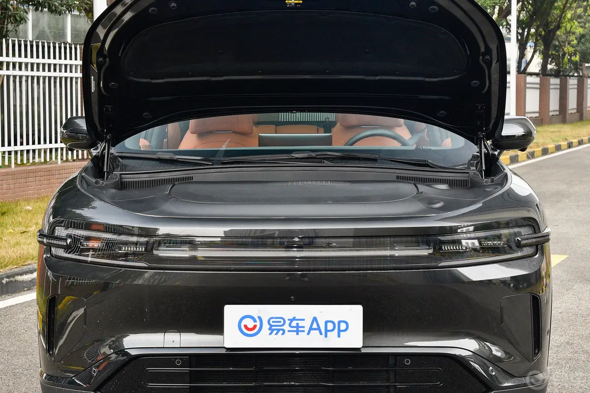 长安启源E07增程版 1.5T 245km 后驱Pro智能版前舱整体